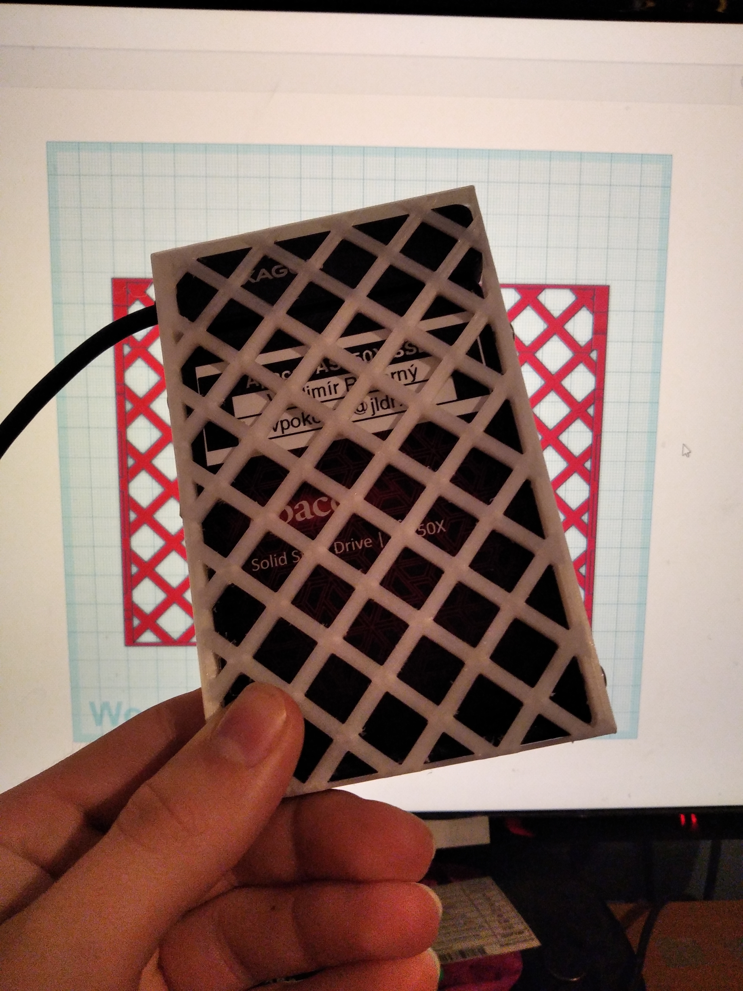 Case for SSD and AXAGON ADSA-FP2A adapter