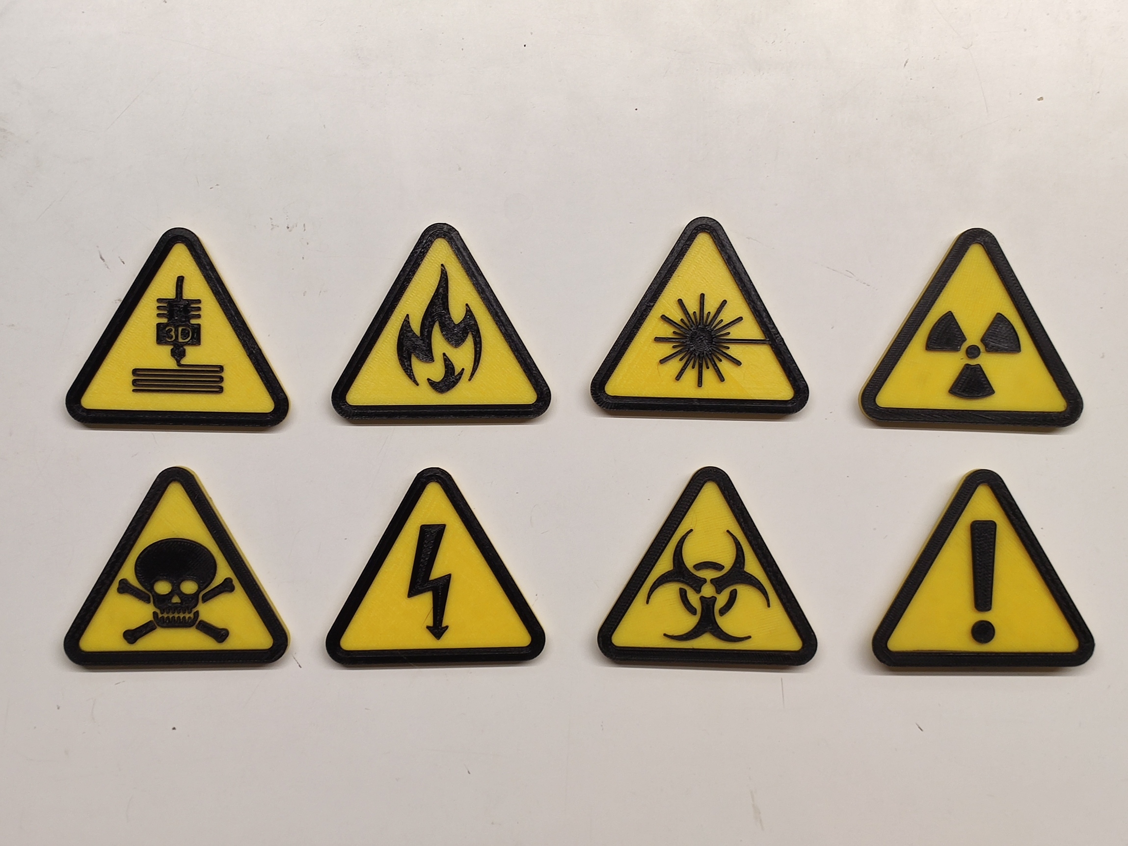 Signages — thumbnail 2