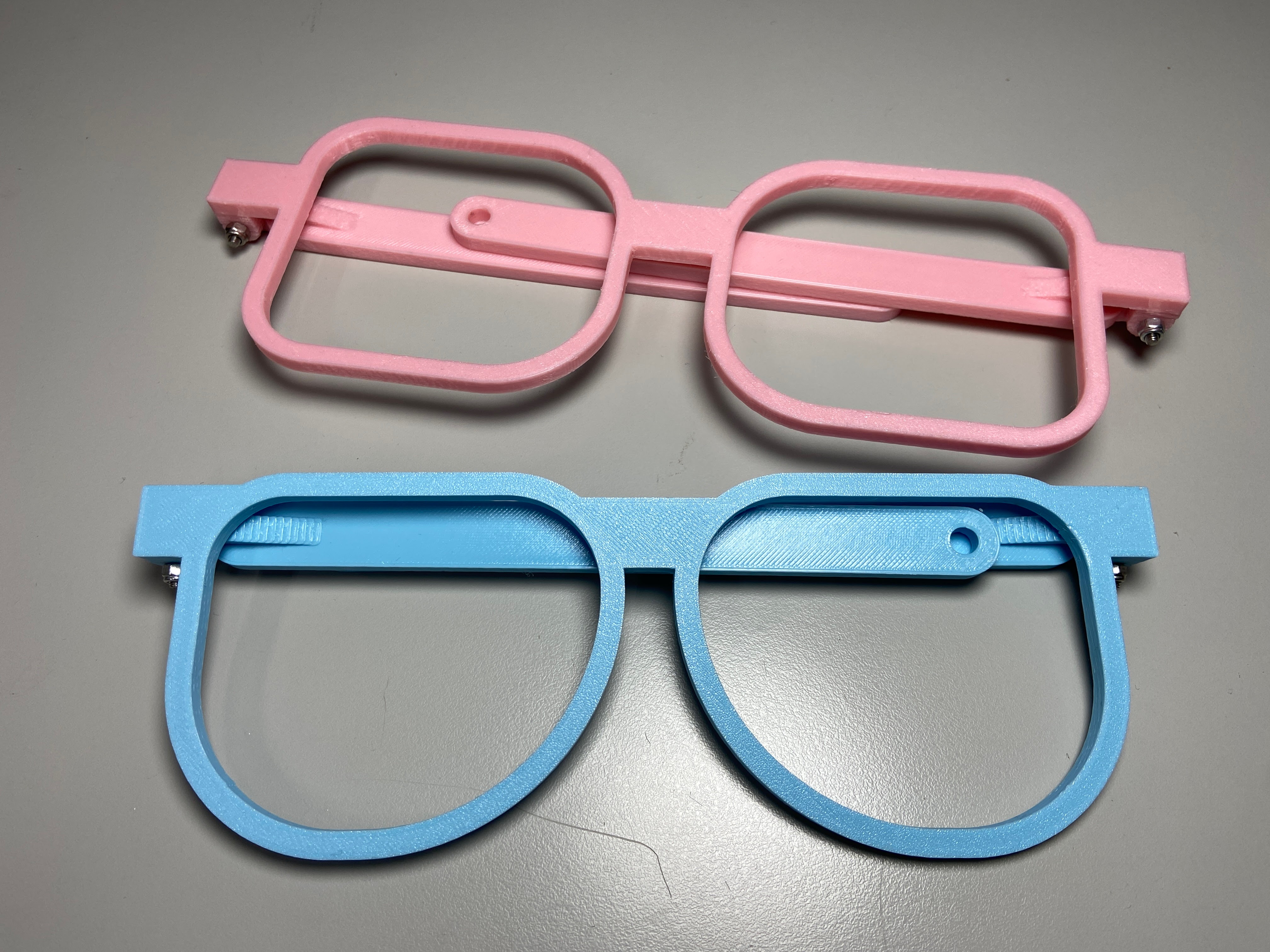 Customizable fursuit glasses: Rectangular style