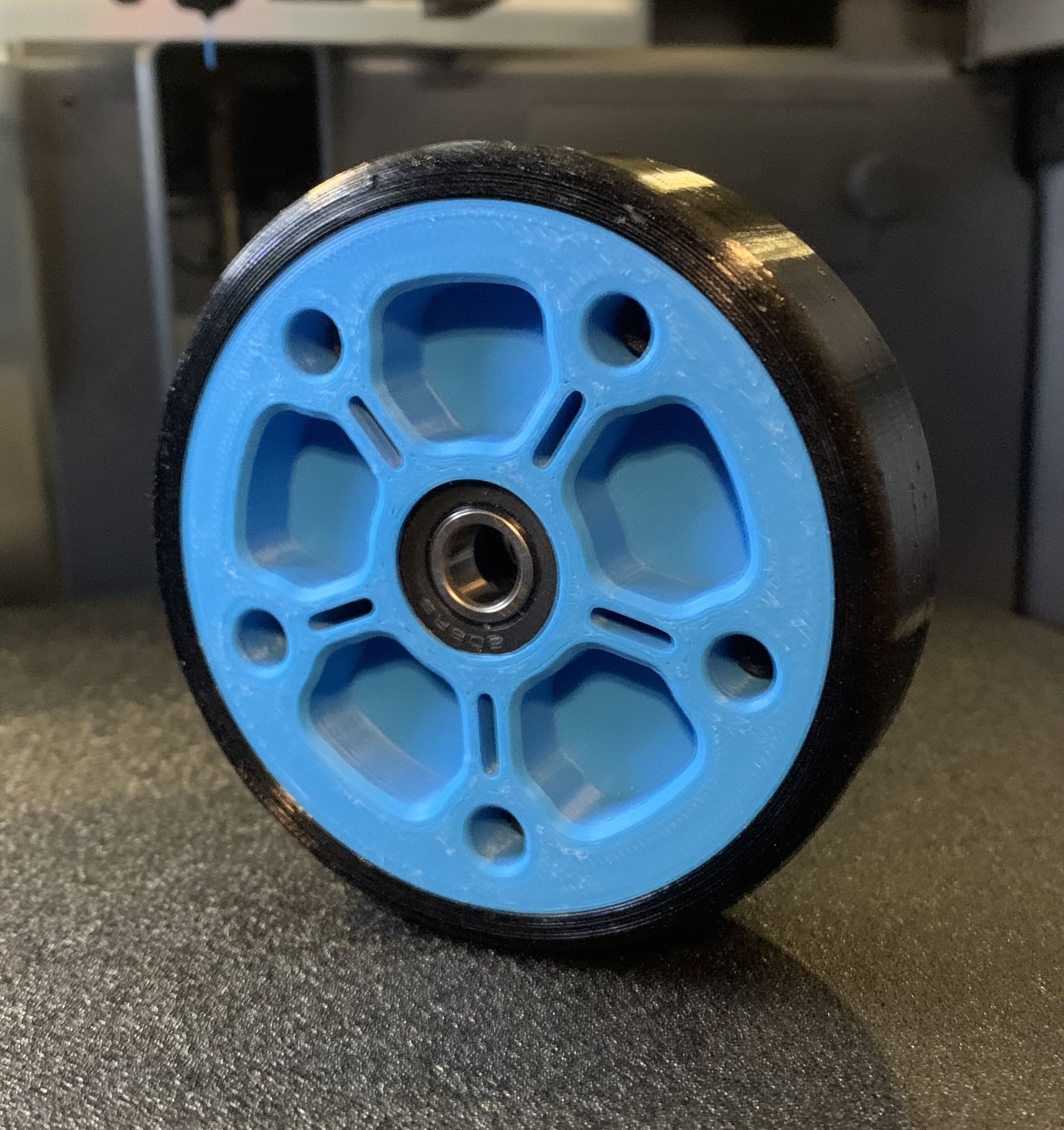 80mm Dual-Bearing Wheel with TPU Tire