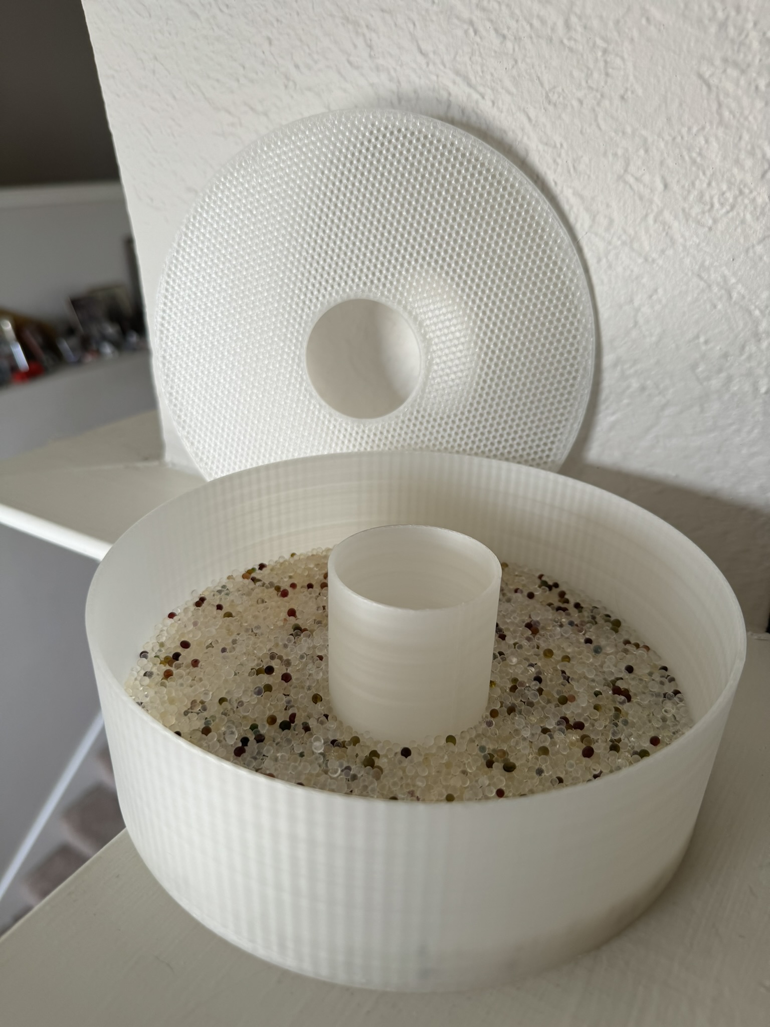 Silica Gel Dryer Spool par Chris Oyler Téléchargez gratuitement un