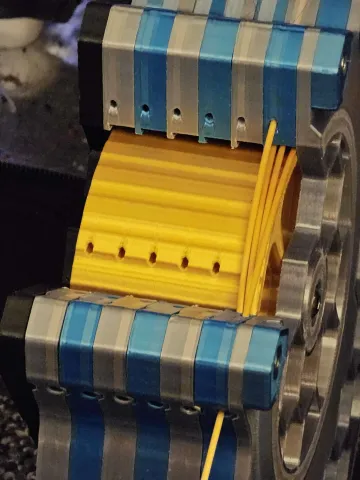 6-lane wheel with filament loading holes