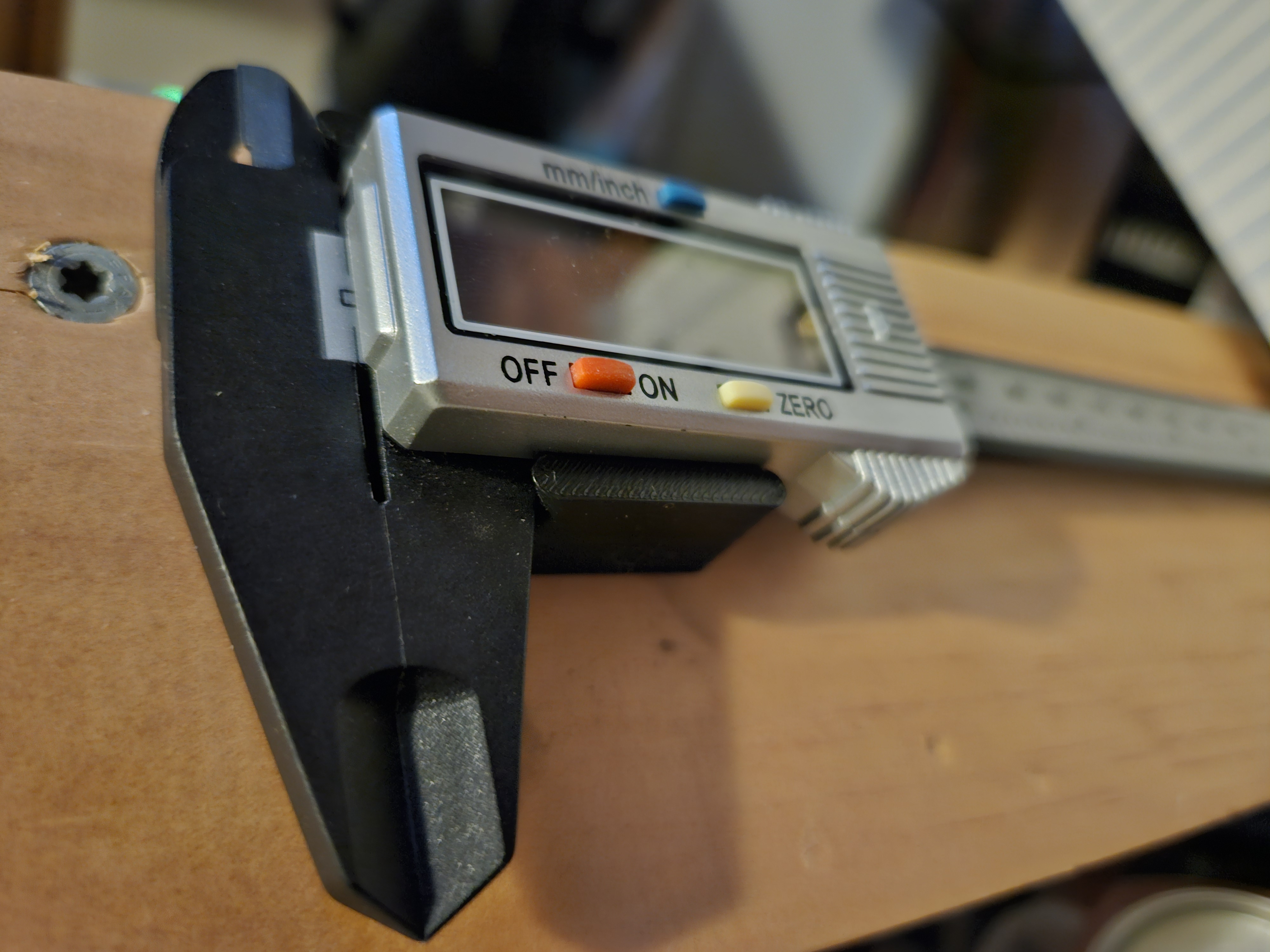 Hanging vernier caliper holder by Greg M Download free STL model