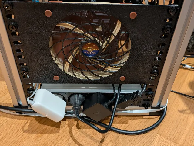 Noctua 140mm Fan for 10inch rack