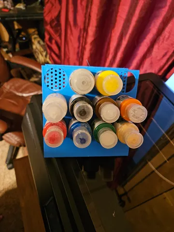 Paint holder