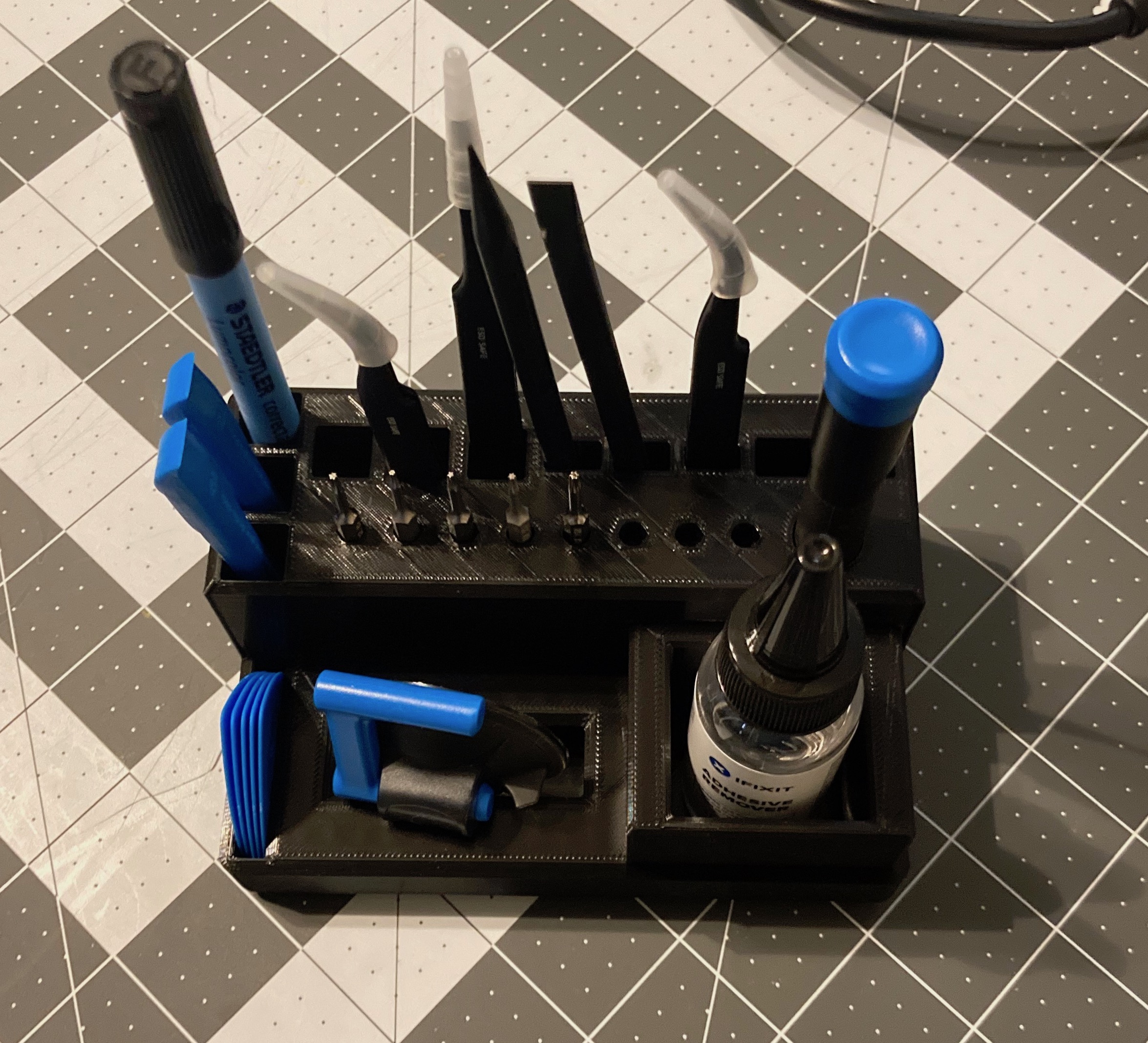 Gridfinity iFixit toolkit holder with driver by Key_banger | Download ...