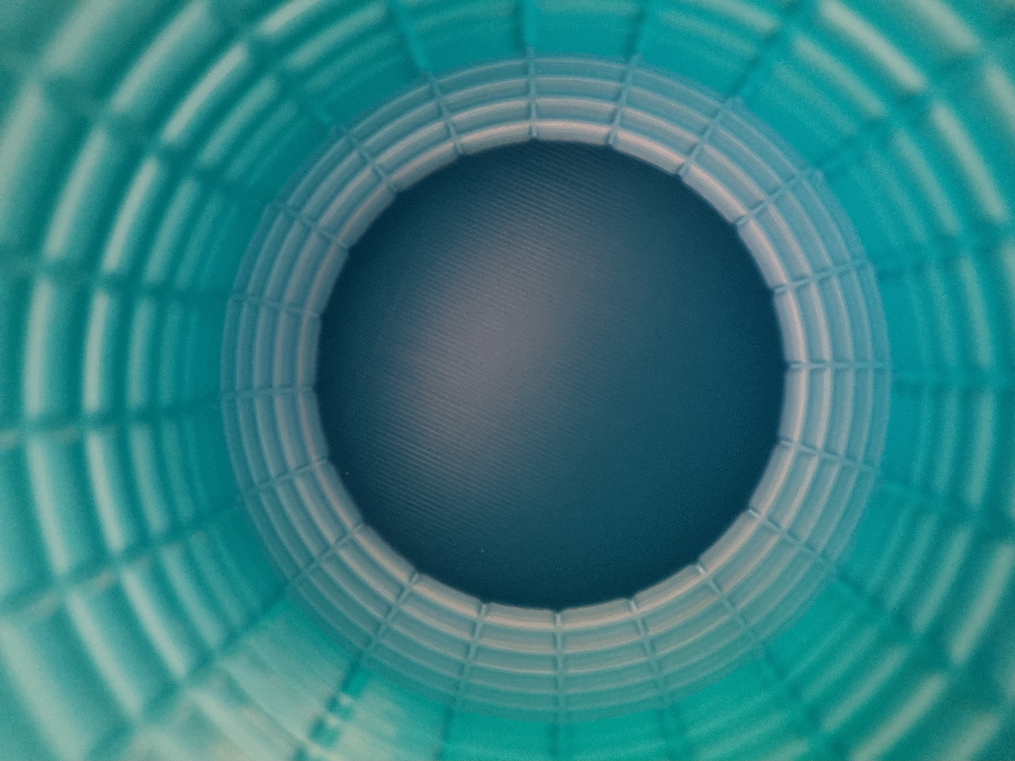 Walnut Vase — thumbnail 3