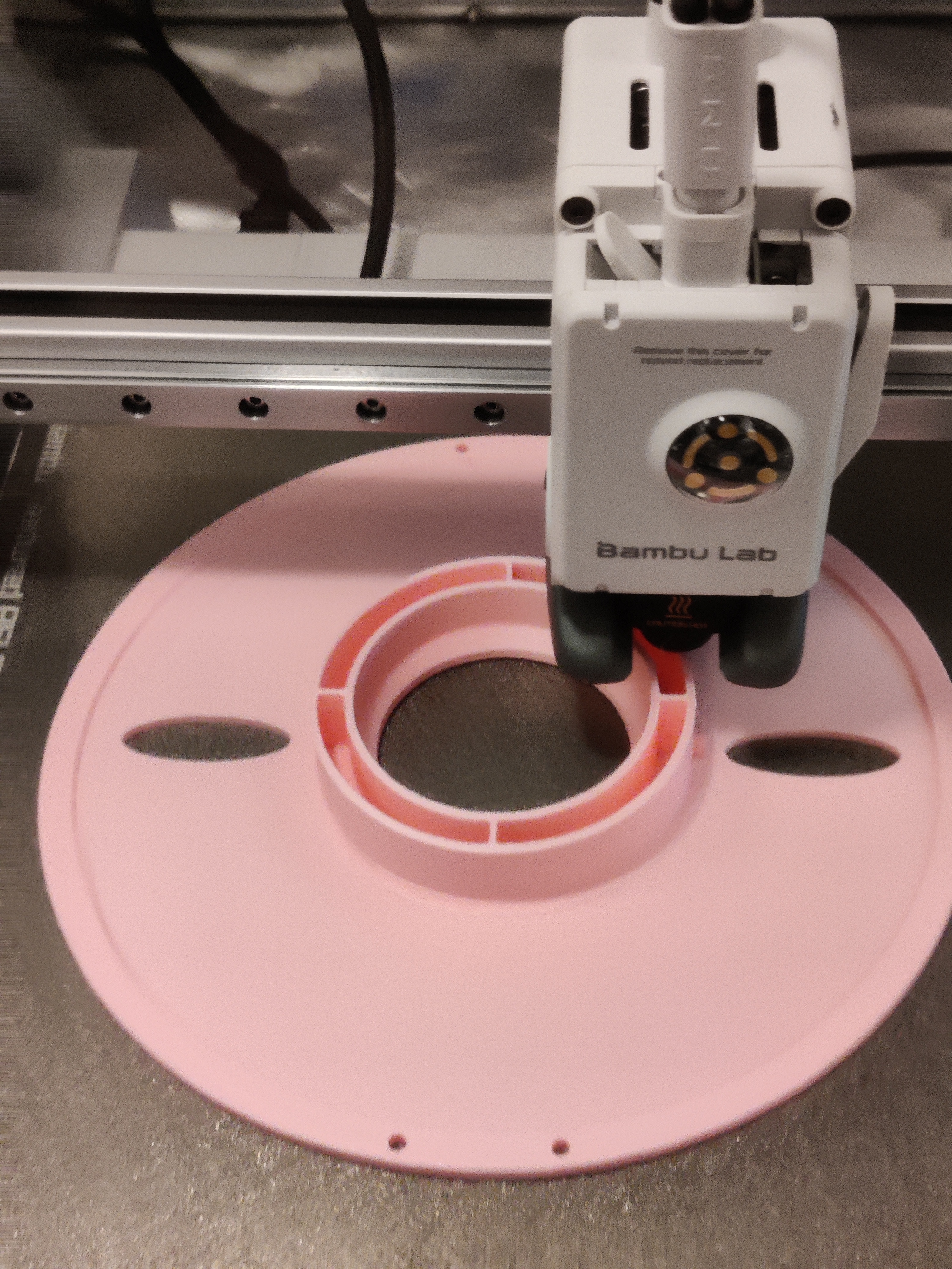 Bambu spool with filament window