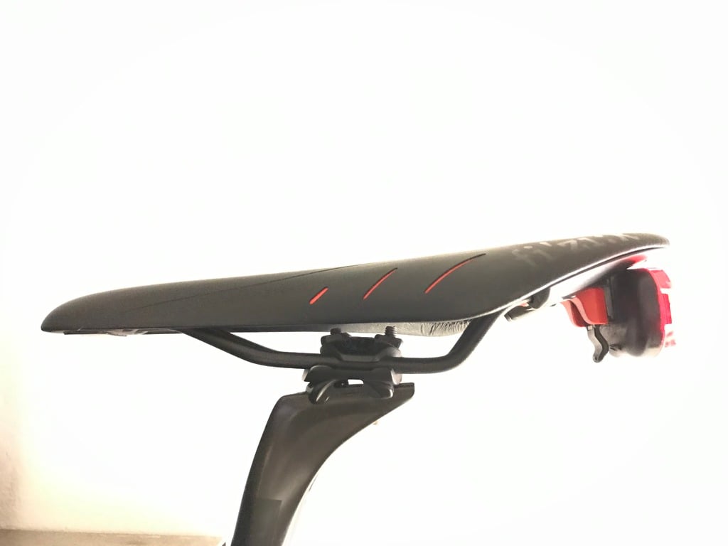Fizik ICS Integrated Clip System Saddle adapter for Planet Bike / SMART Led Lights