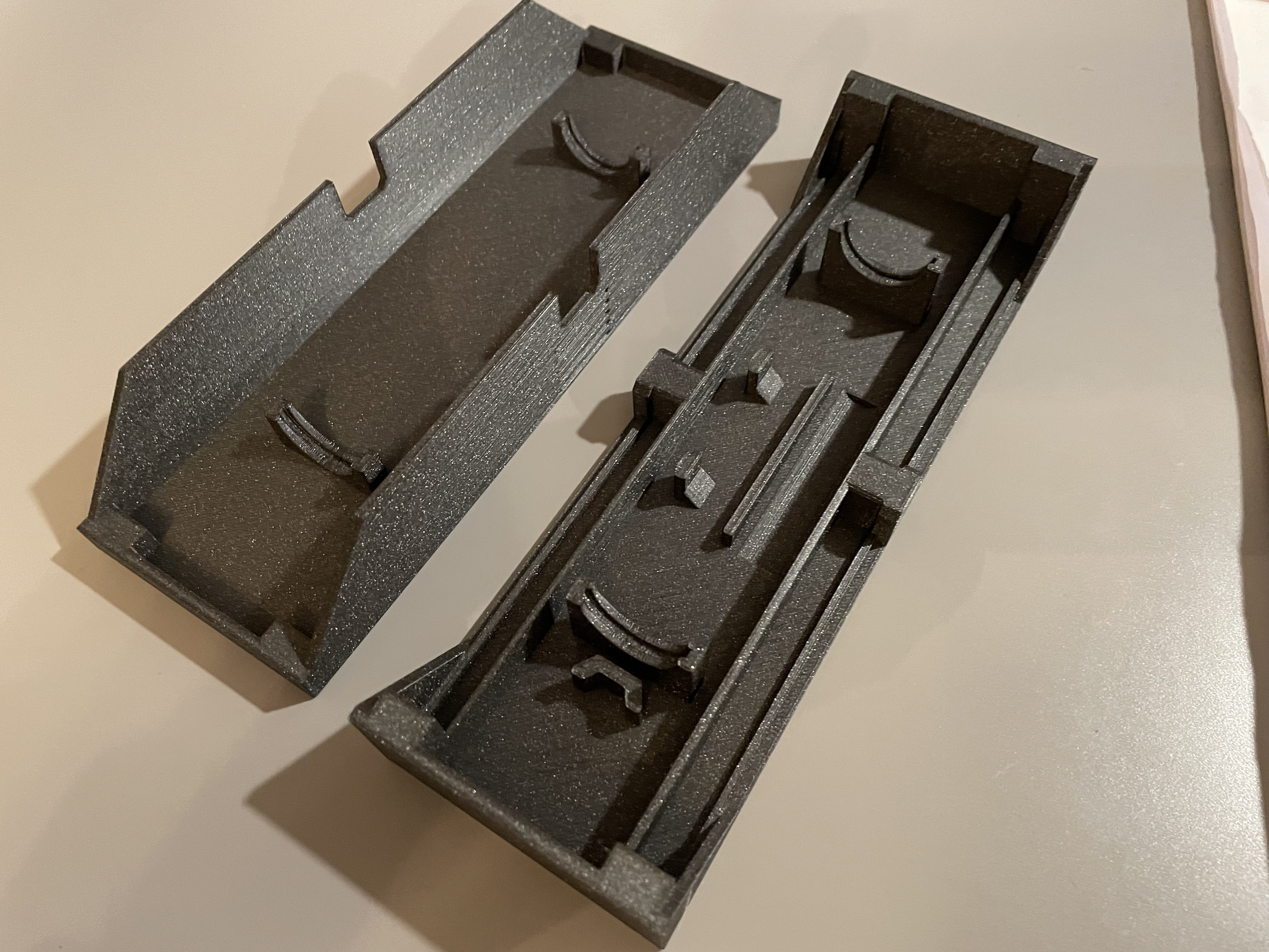 Miniatura 4 do modelo 3D Mini Screw Driver Case