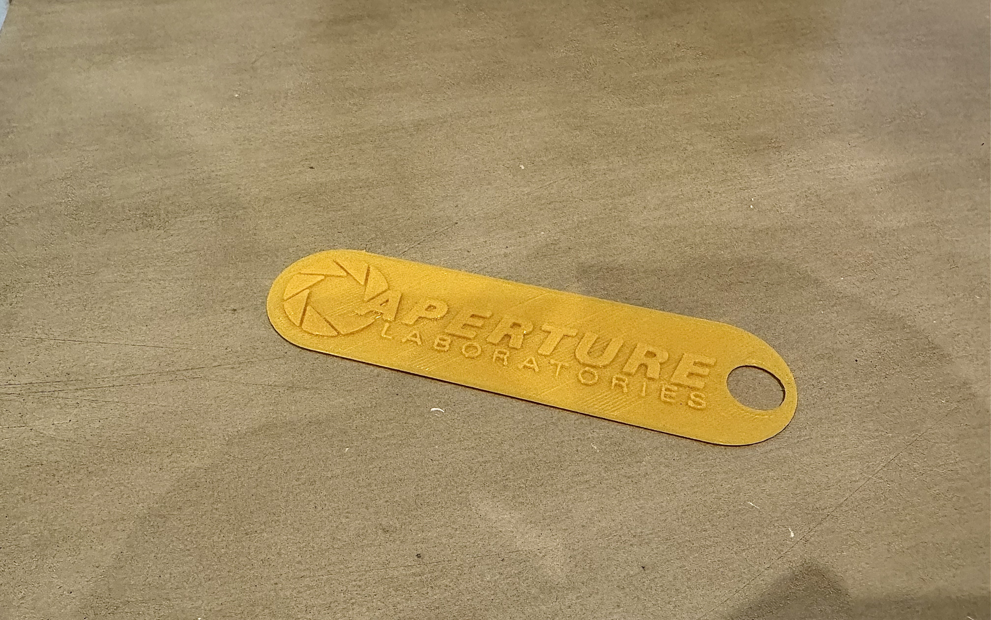 Aperture Laboratories Logo Keychain