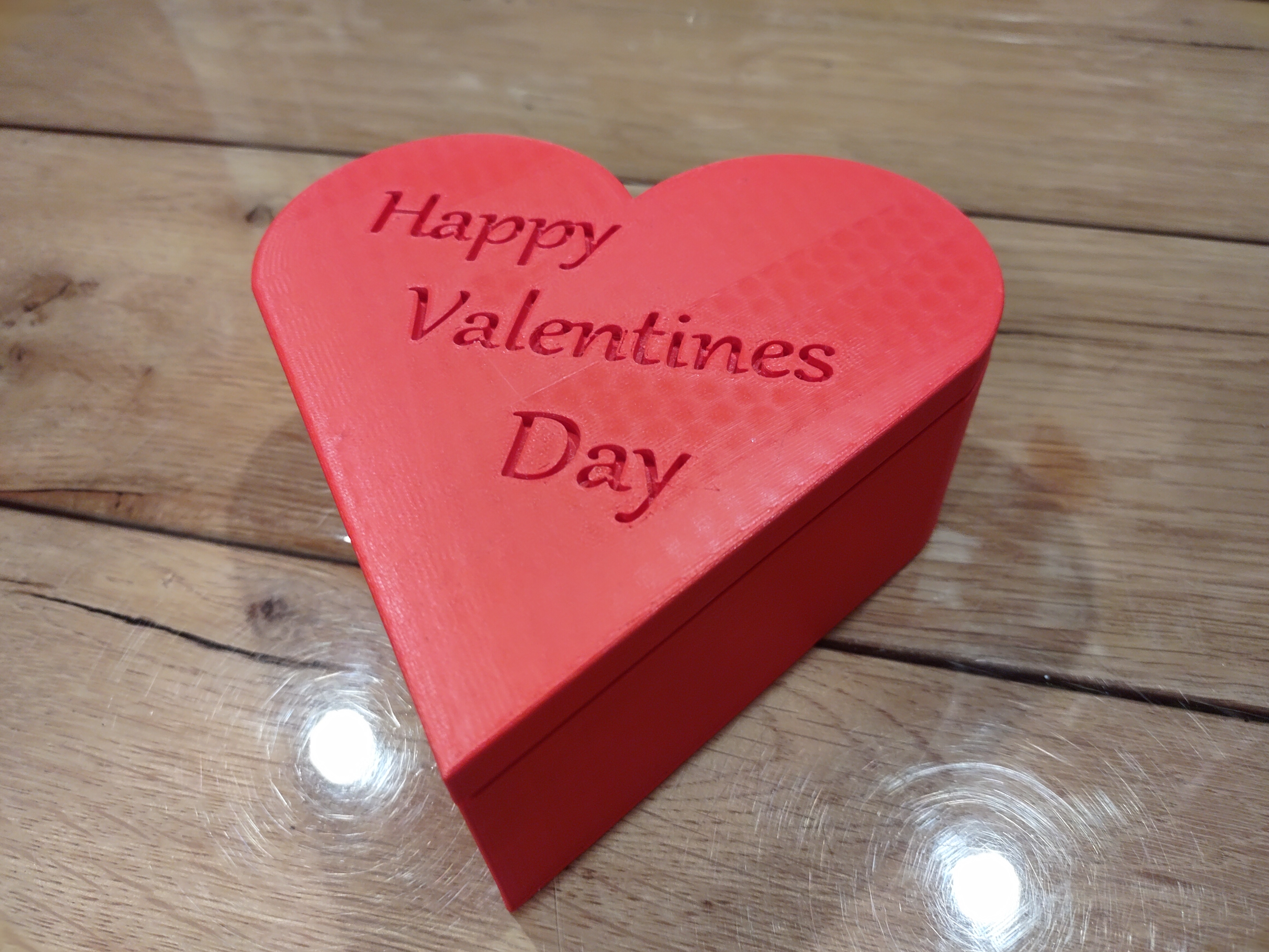 Valentines Day Heart Shaped Box with Lid and I love you message inside Great Gift