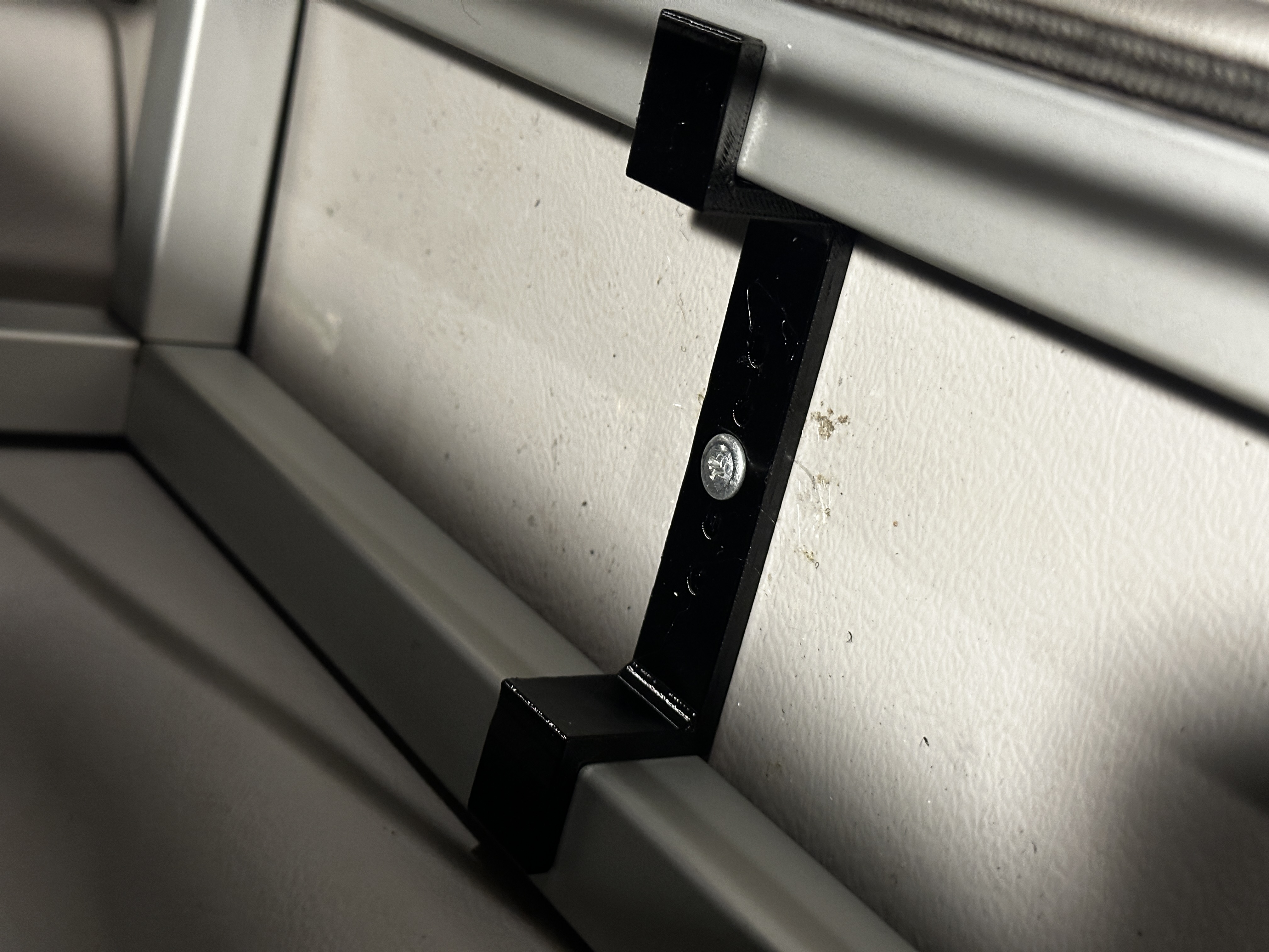 Winnebago Revel Bed Riser Bracket