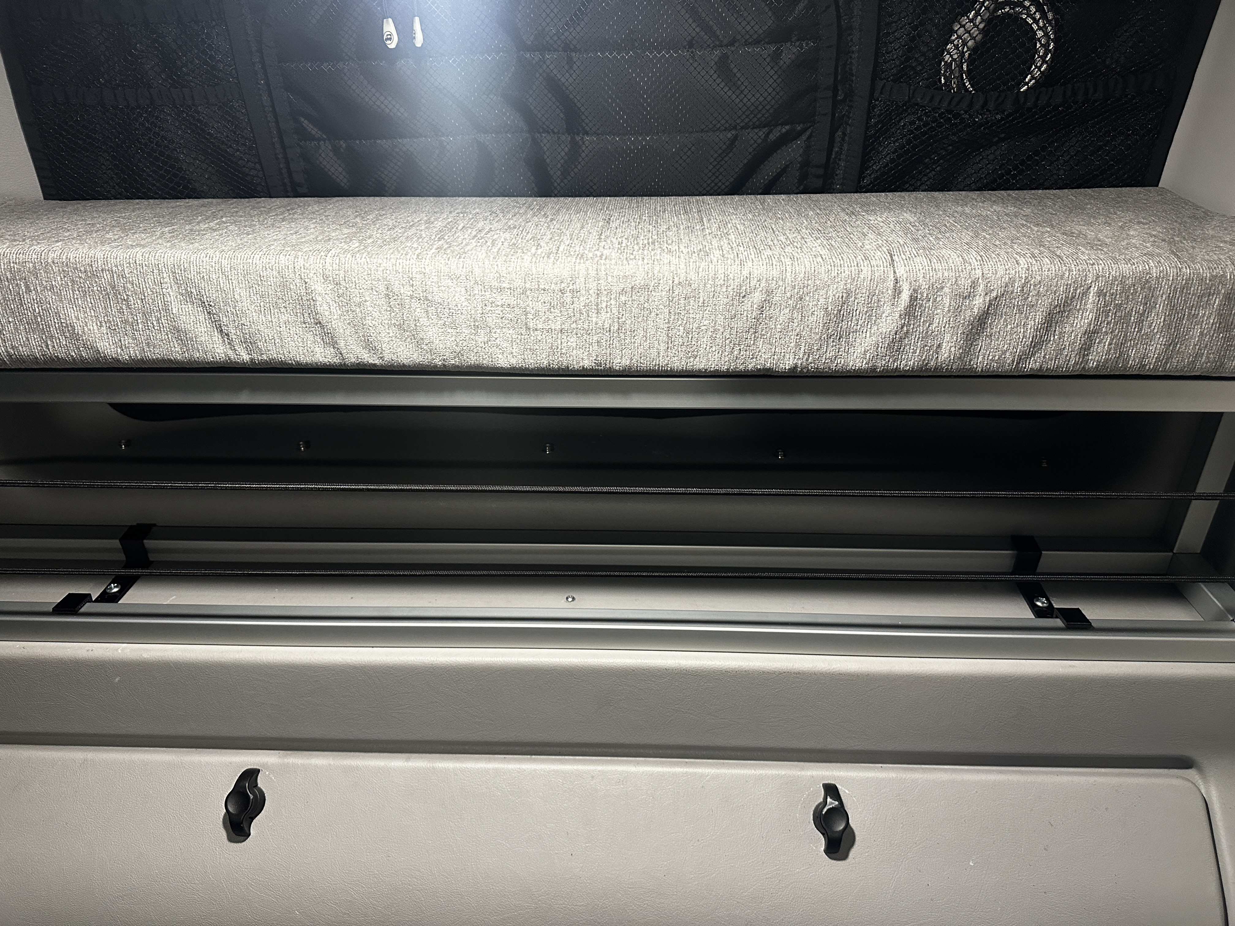 Miniatura 2 do modelo 3D Winnebago Revel Bed Riser Bracket