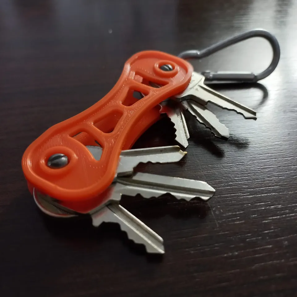KEYCHAIN by leonardocatuzo | Download free STL model | Printables.com
