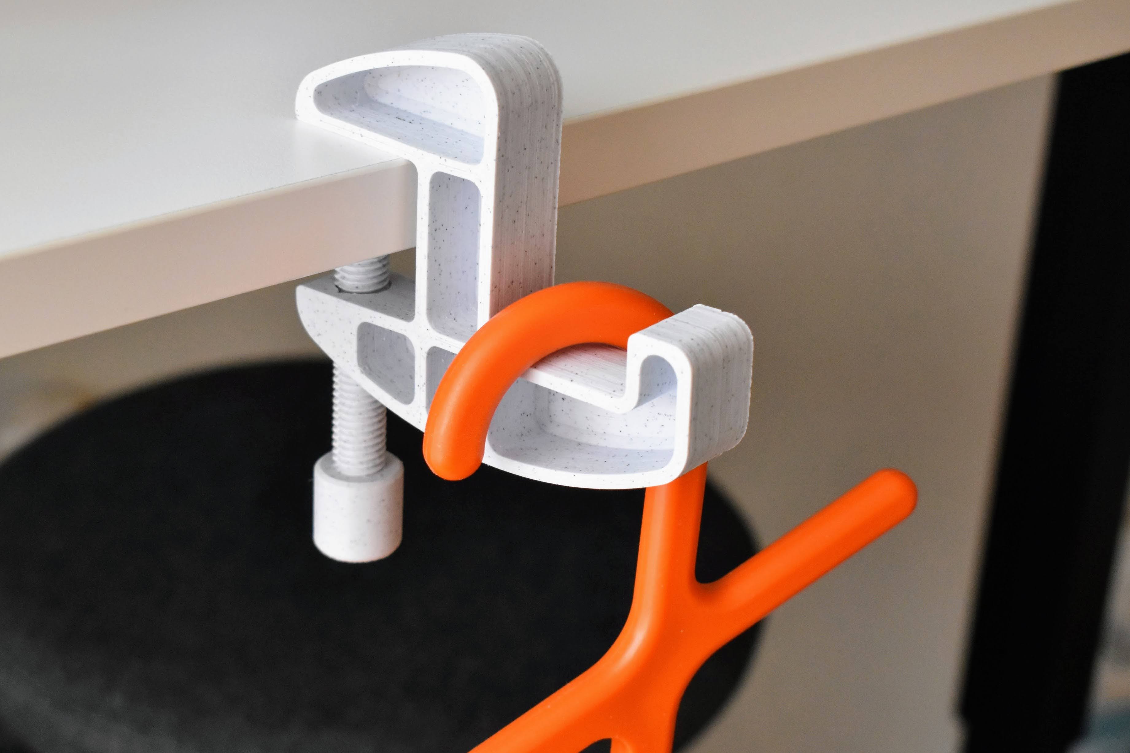 Desk clamp with hook by Naoki Hayashi | Download free STL model ...