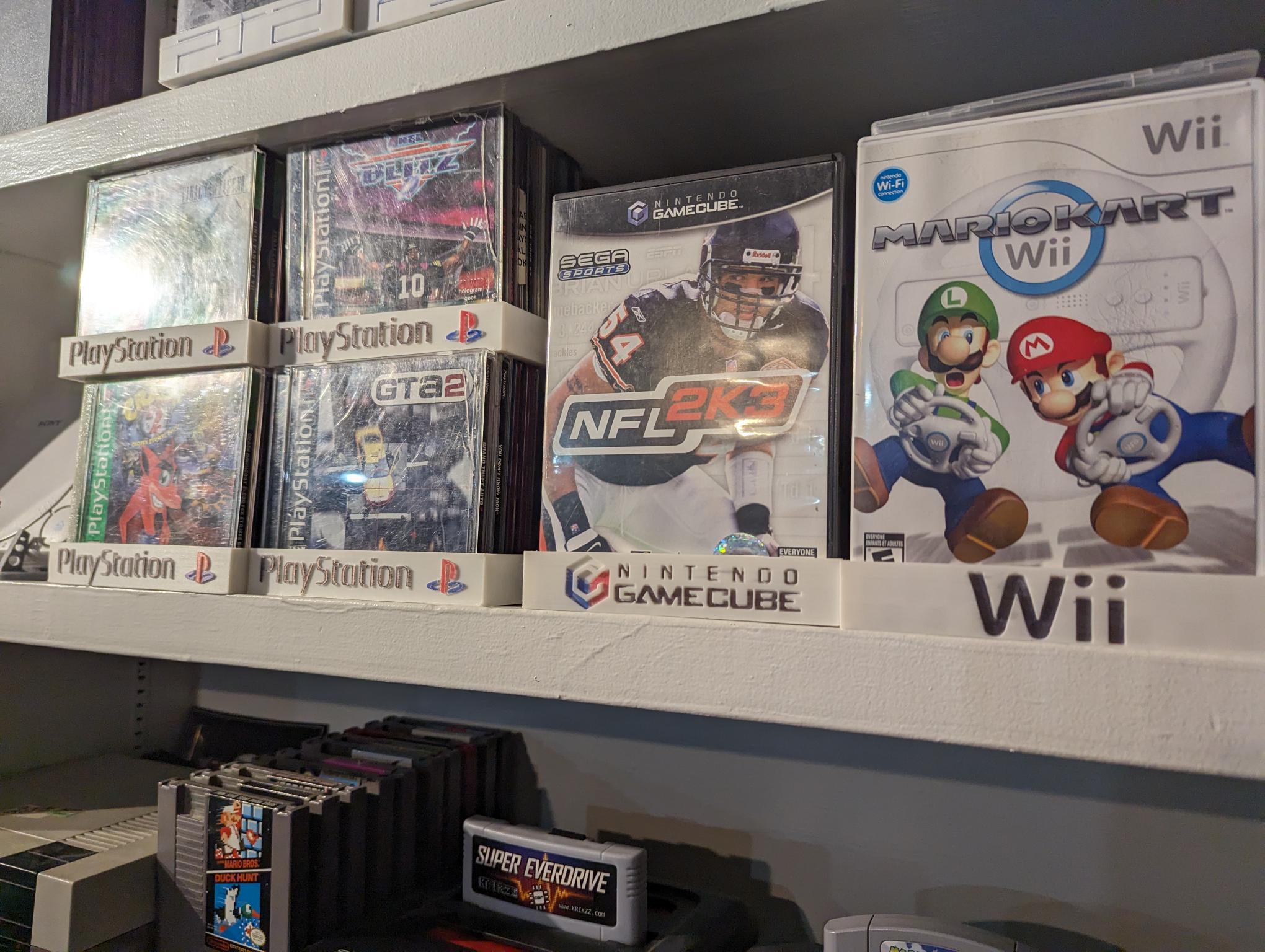 Wii Video Game Display Stand by Miketru Download free STL model