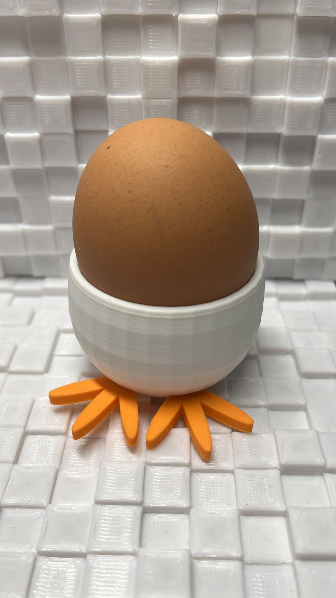 Cute Egg Cup with chicken feet / Eierbecher by plc_one | Download free