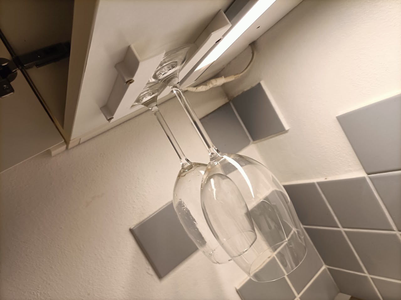 Wine glass holder