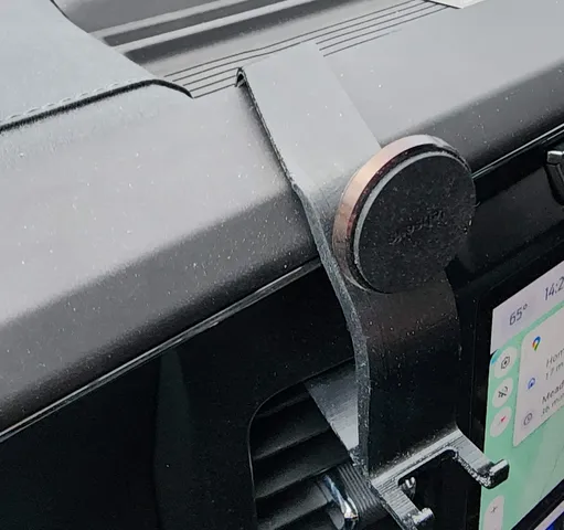 2023+ Ford Super Duty phone mount