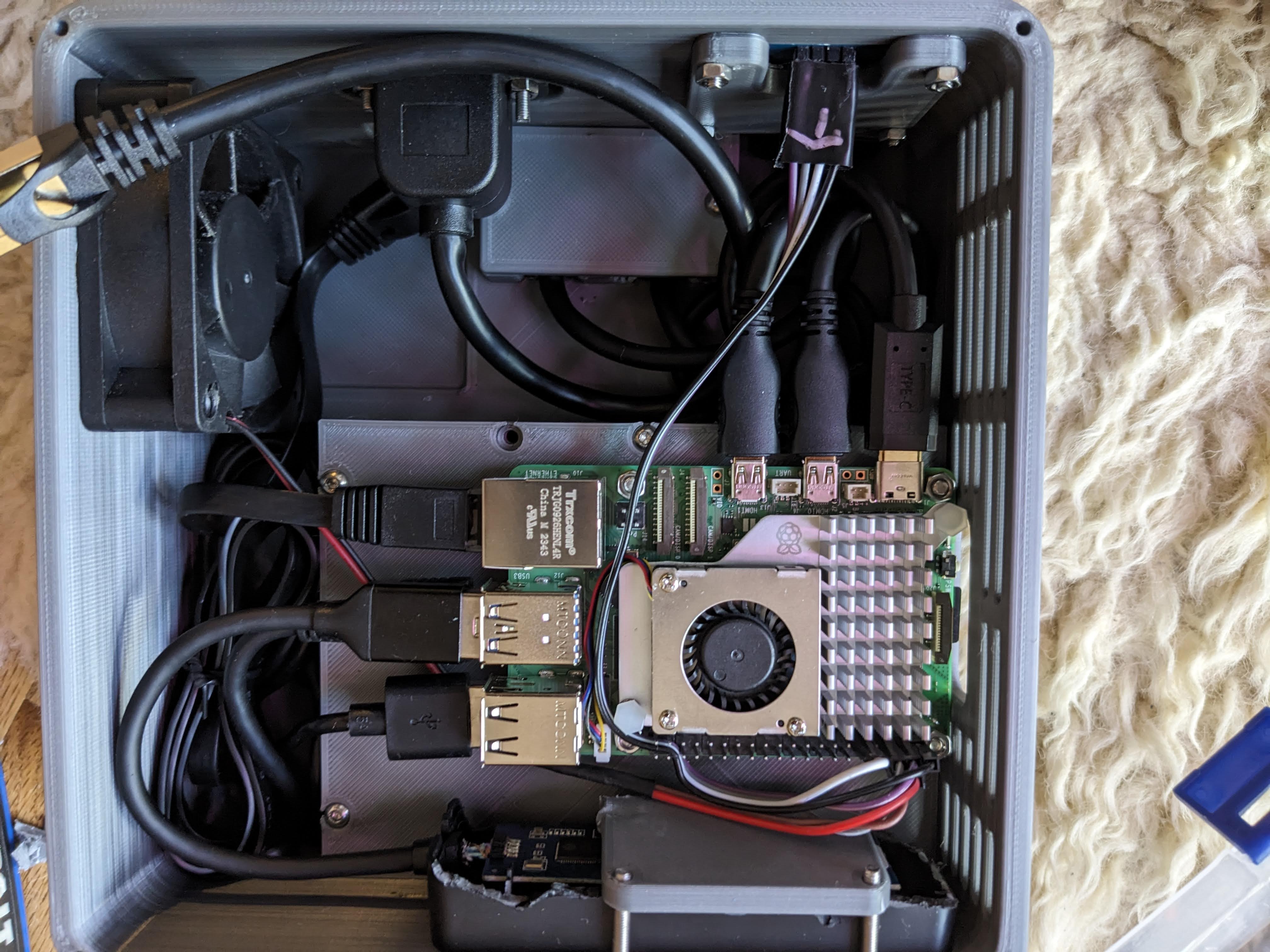 Miniatura 9 do modelo 3D Raspberry Pi NAS