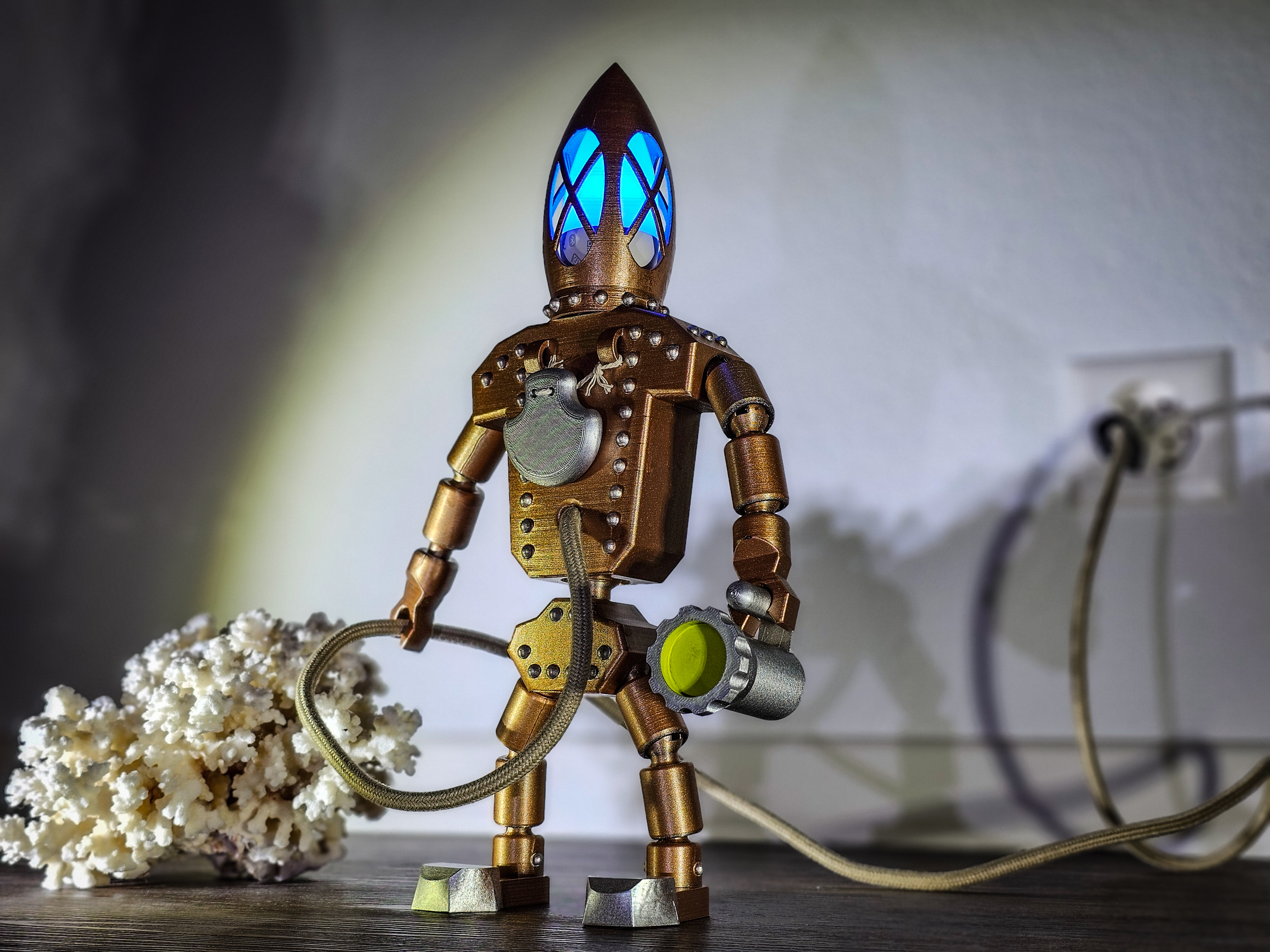 Diving Robot Lamp