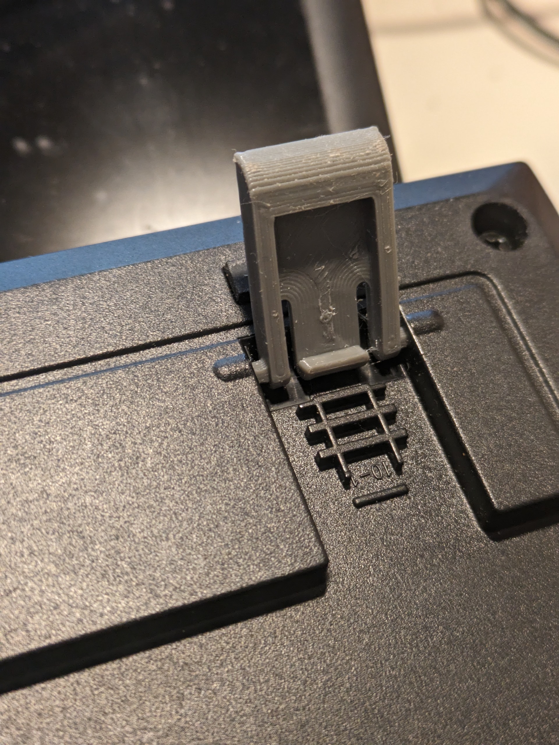 Foot for K120 Logitech Keyboard by ahcox Download free STL model