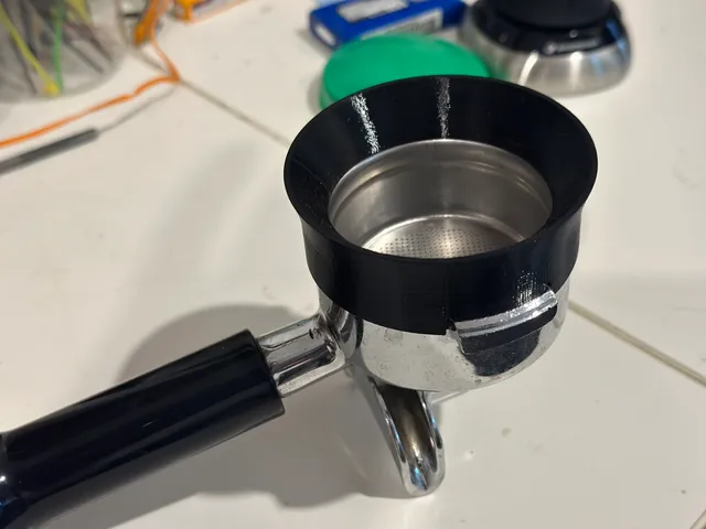 Dalla Corte 54mm Portafilter Funnel