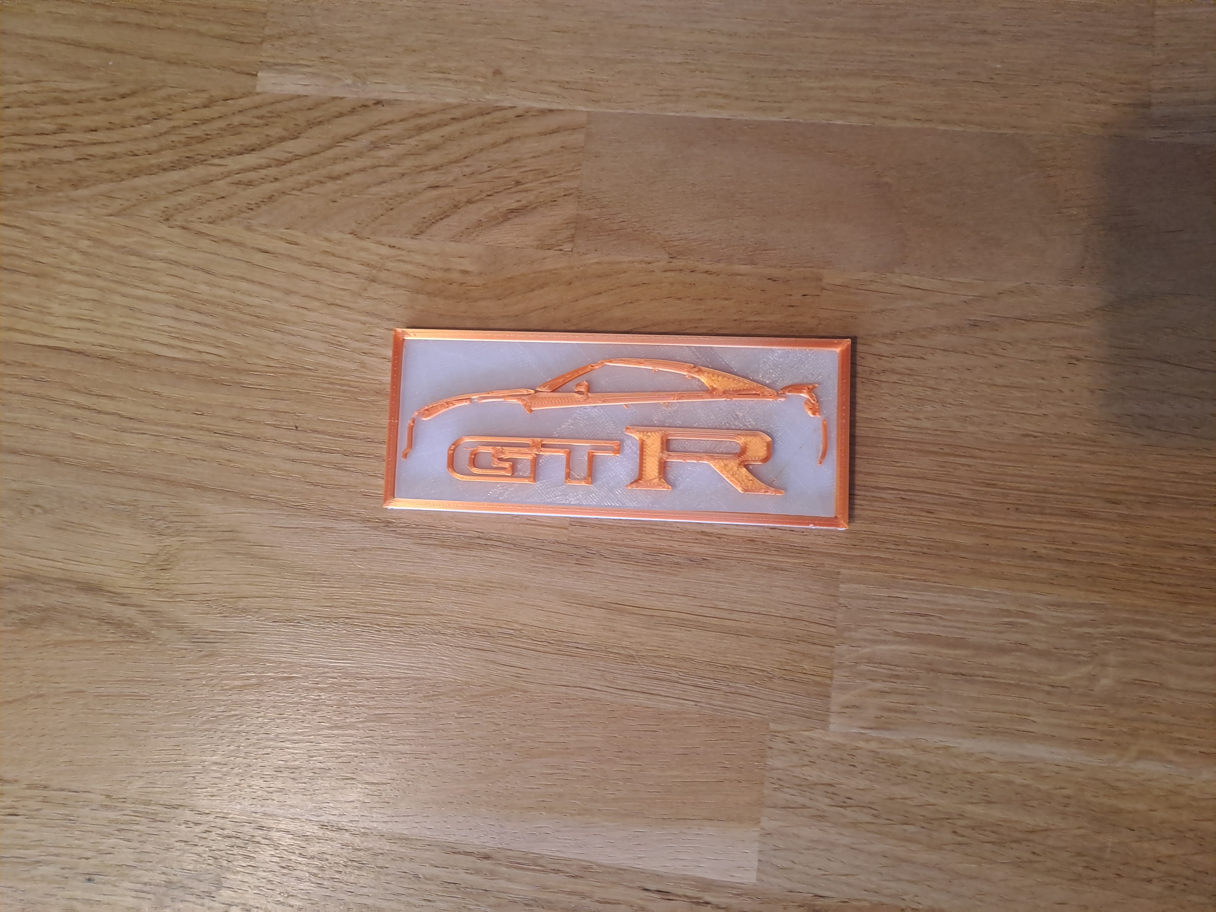 Plaque gtr35 en relief