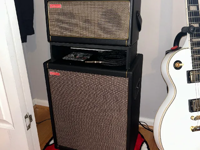Spark 40 angled stand