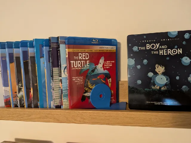 Angled Blu-ray Bookends for Ikea Mosslanda