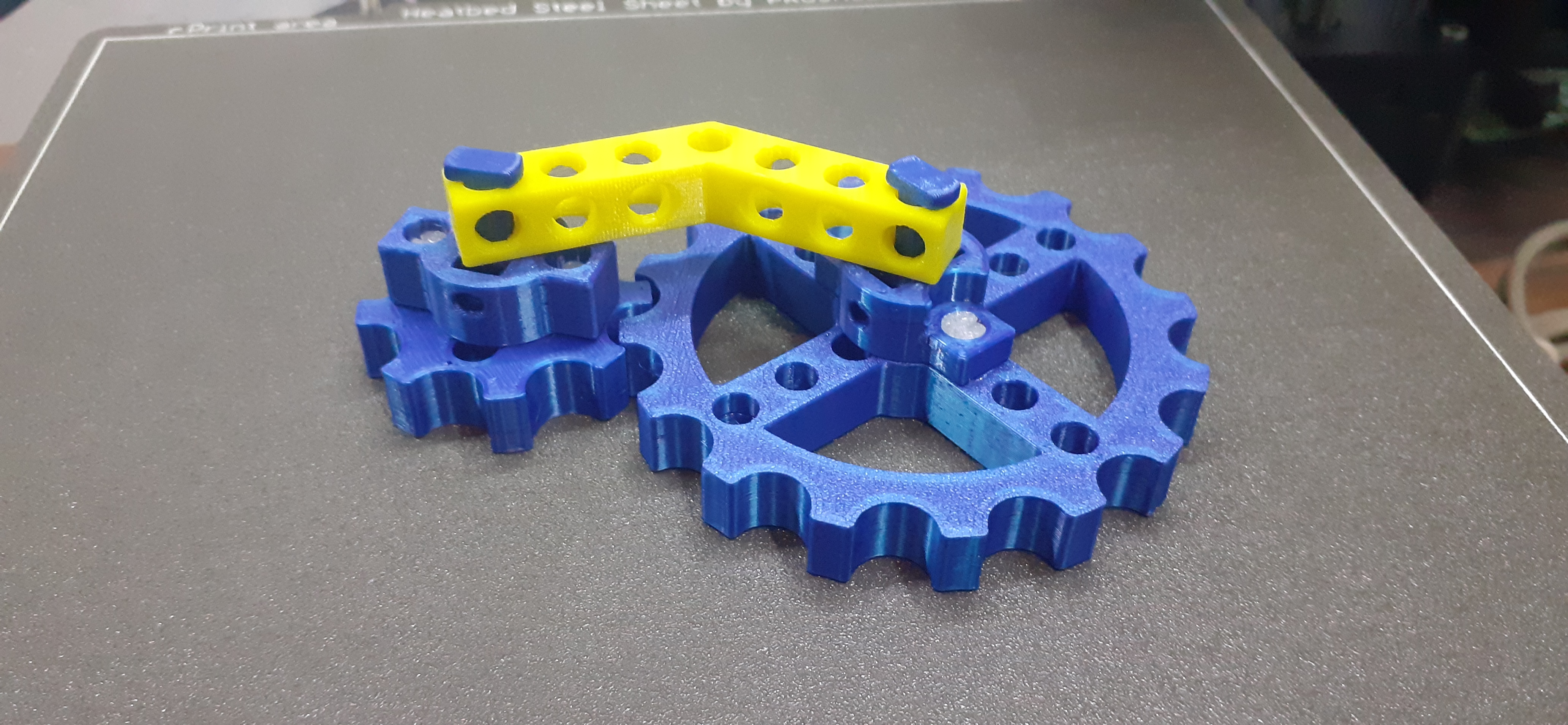 m-Bitbeam fidget spinner