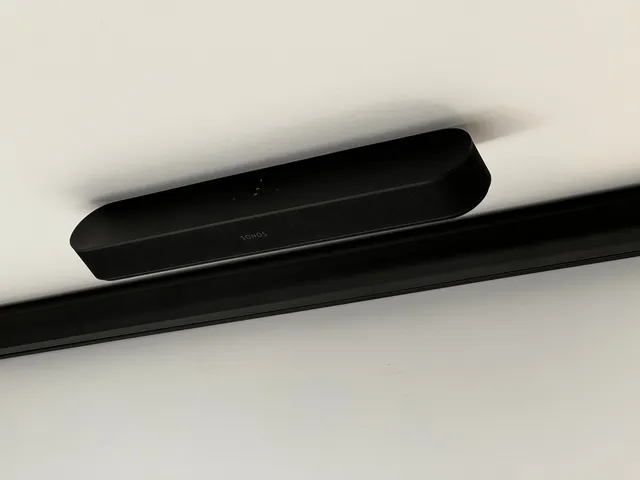 Sonos Beam ceiling mount wedge