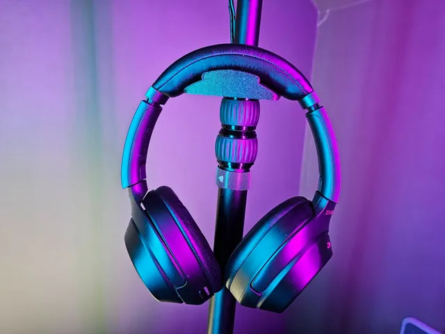 Headphone Holder for Elgato Master Mount