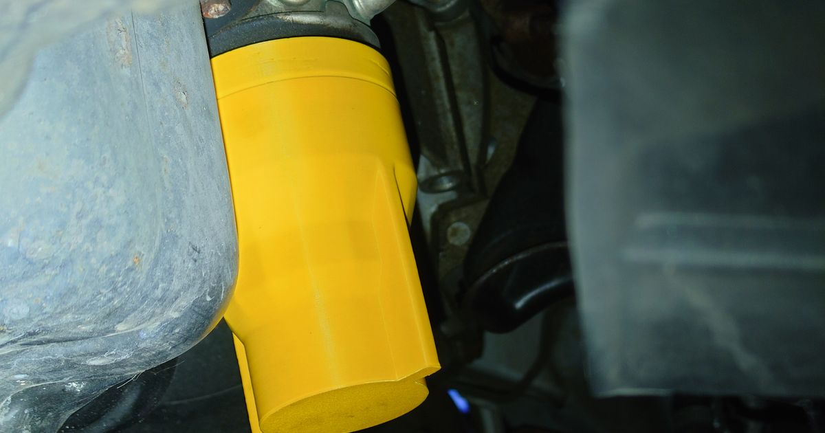 SpillFree Toyota Oil Filter Cup Wrench (VASE MODE) by Sflot Download free STL model