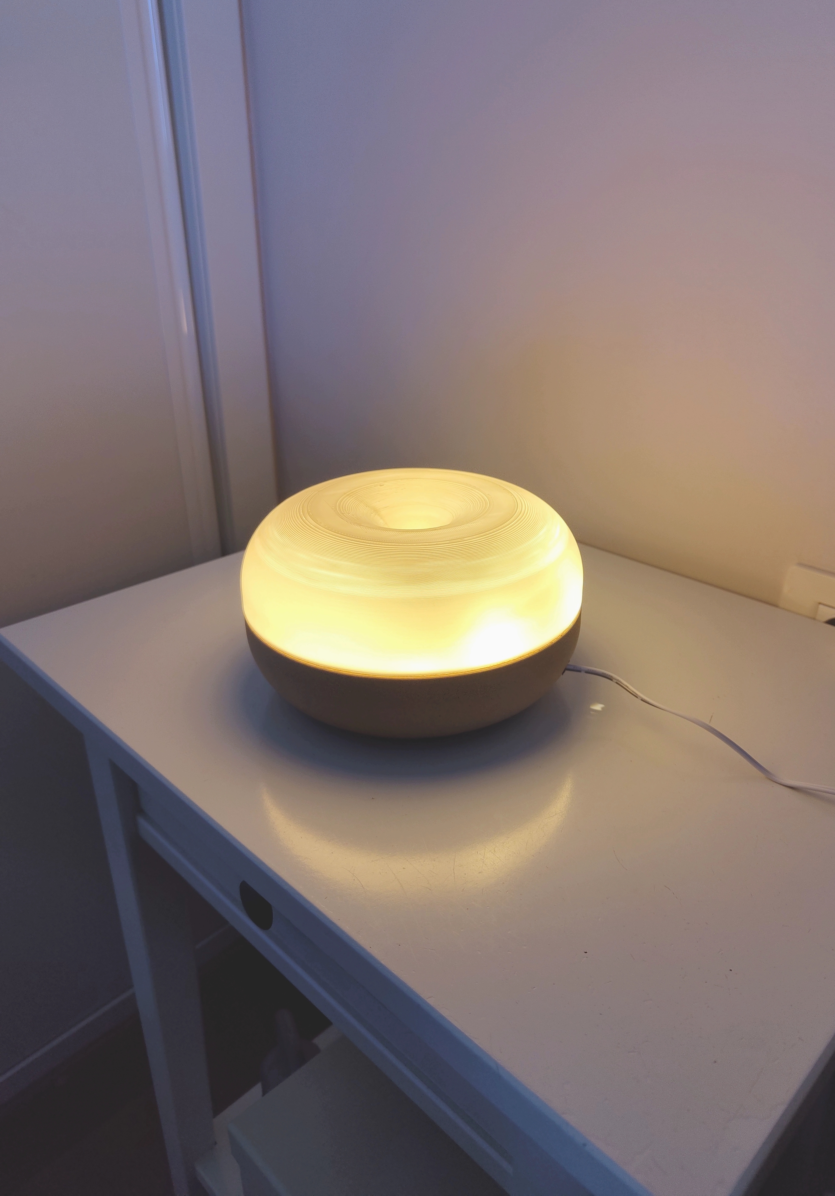 Dona lamp