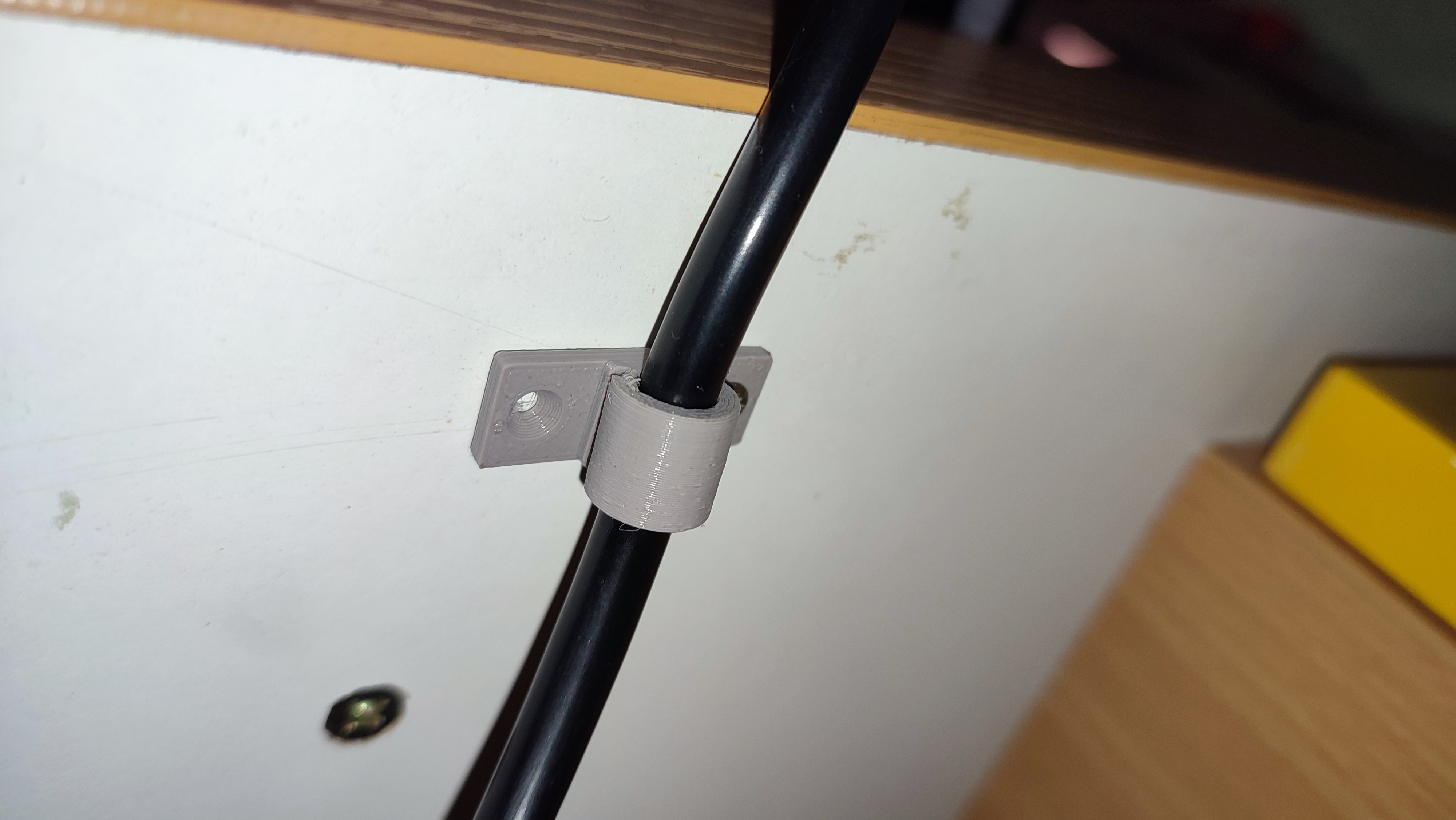 Cable holder with clip (parametric)