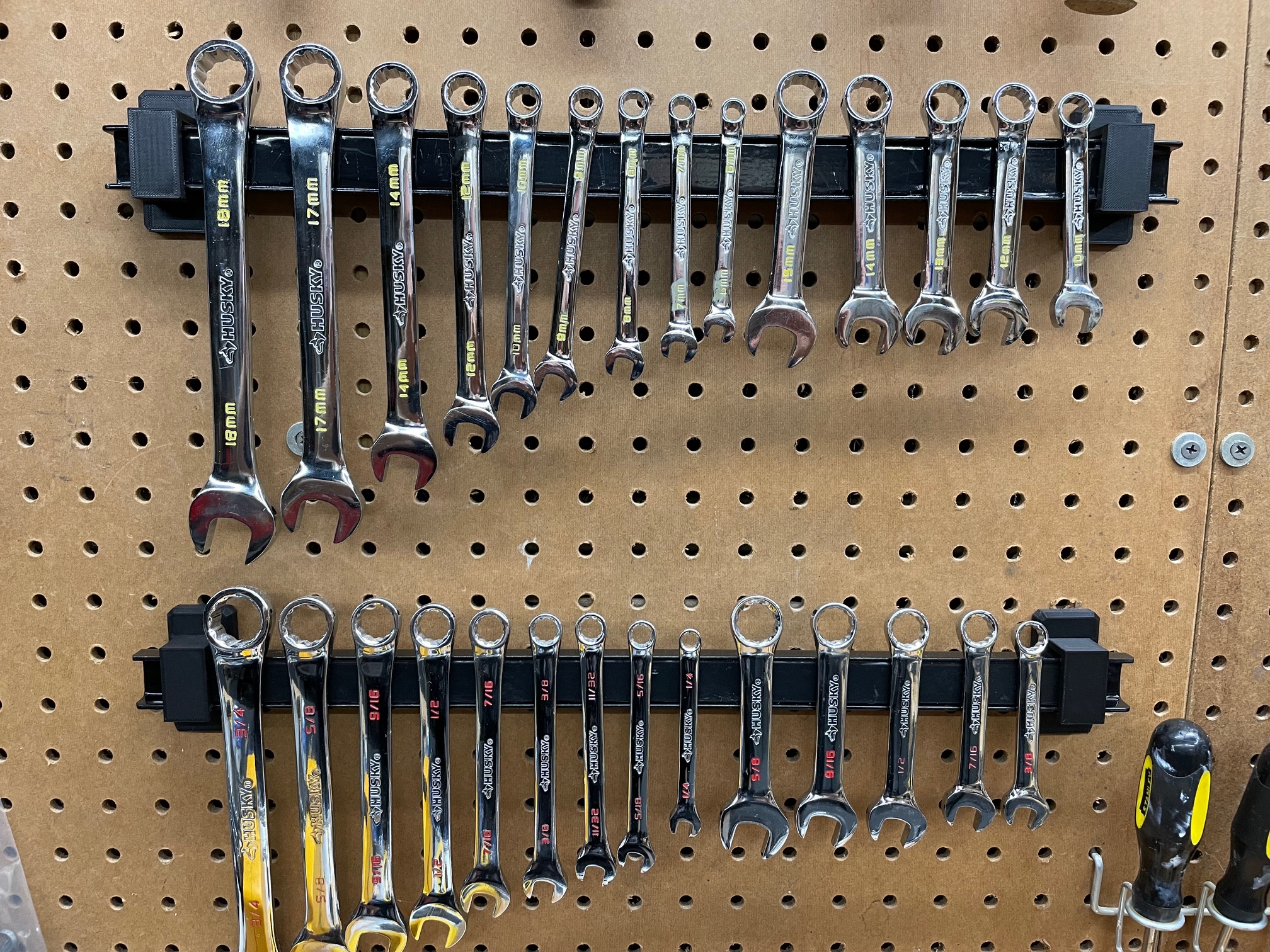 bar pegboard bracket by matcs28 Download free STL model