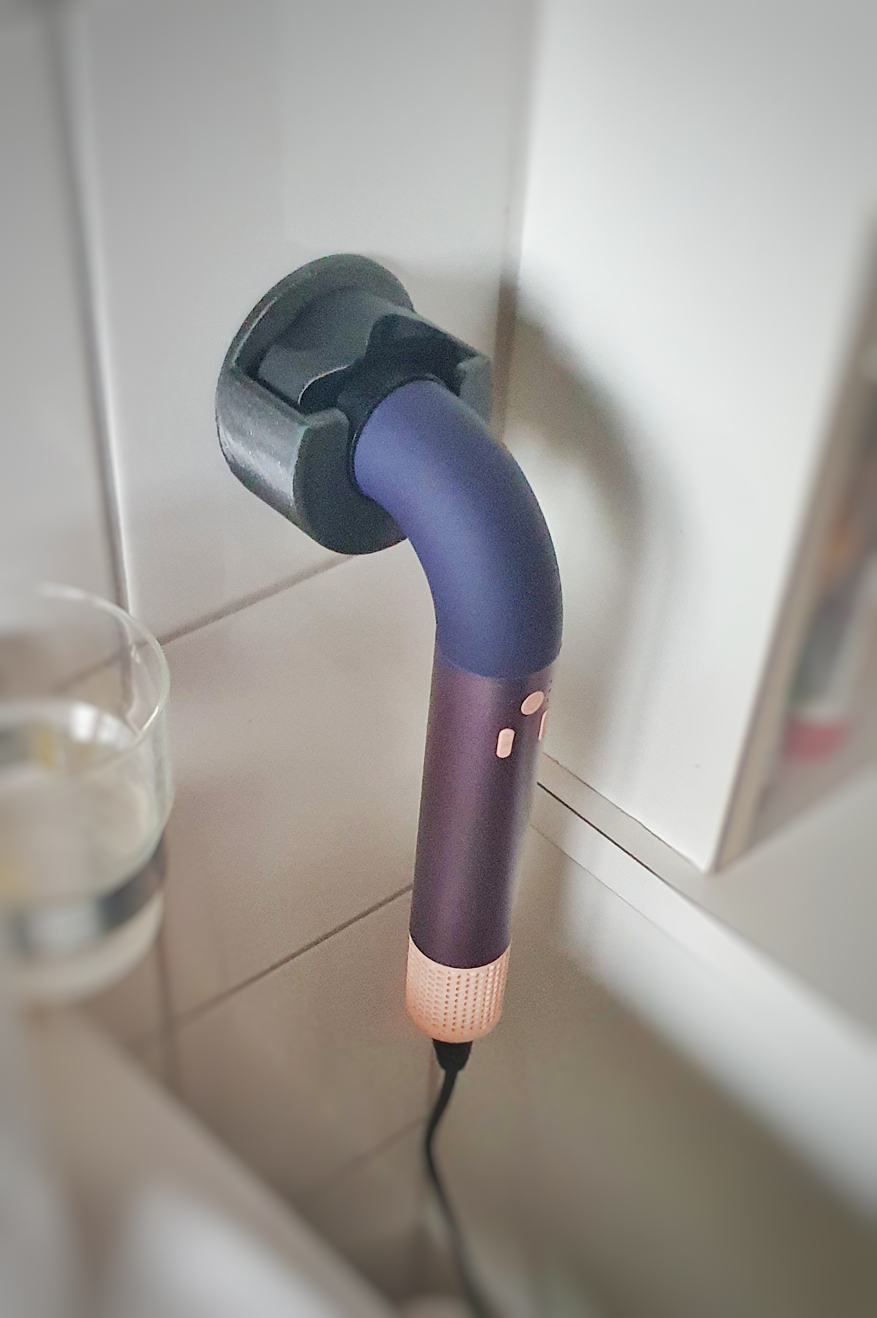 Dyson Hairdryer holder wall mount
