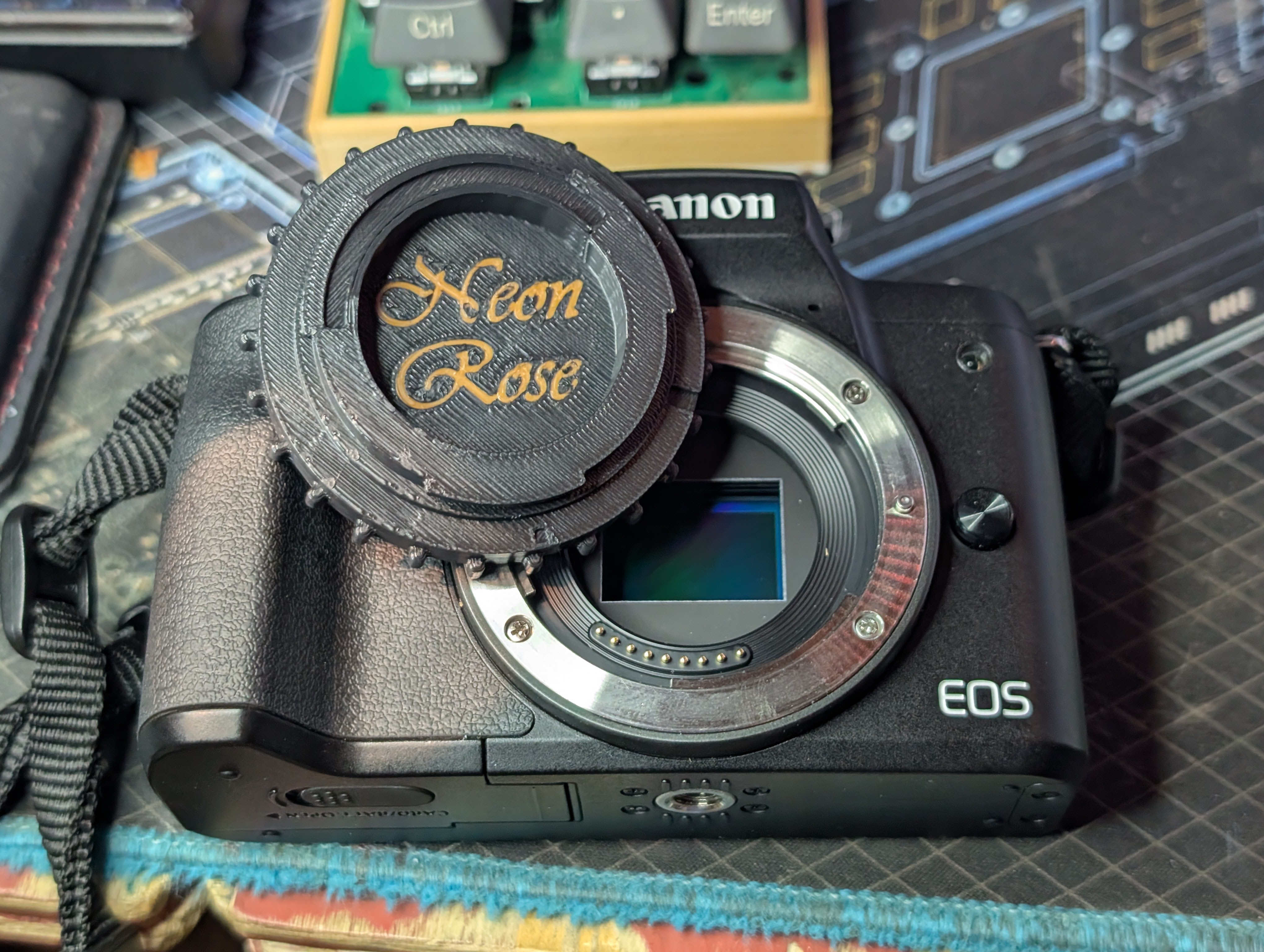 Canon EF-M body cap