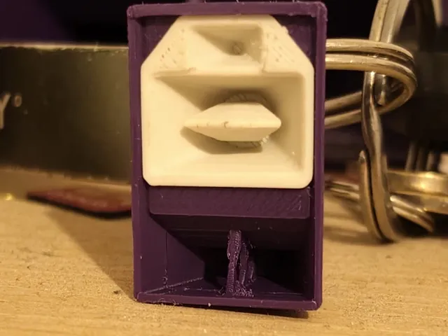 Funktion One Key Ring