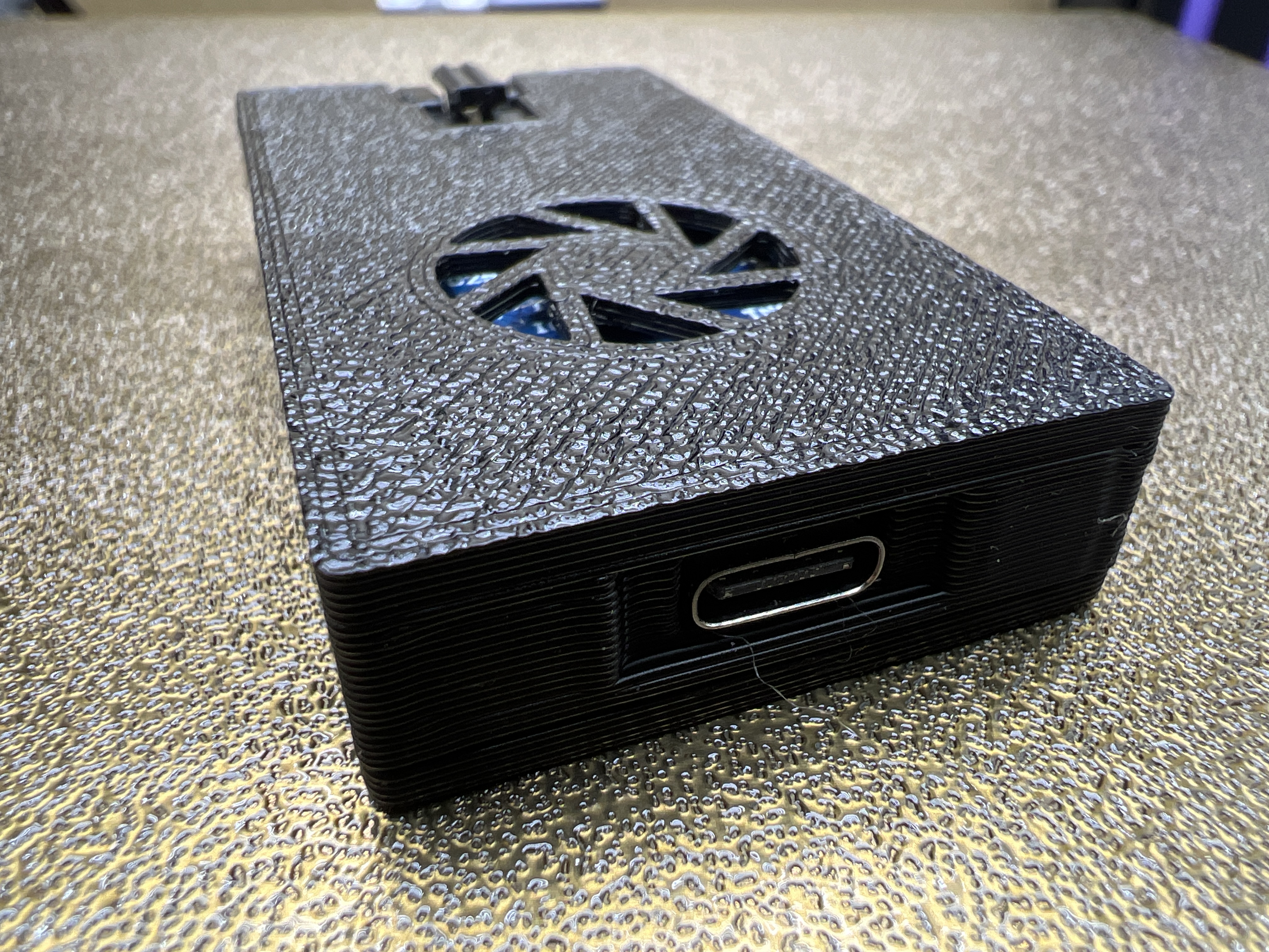 Miniatura 3 do modelo 3D ESP32 Mini Case for WLED