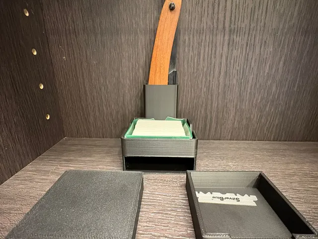 Shavette holder blade disposal