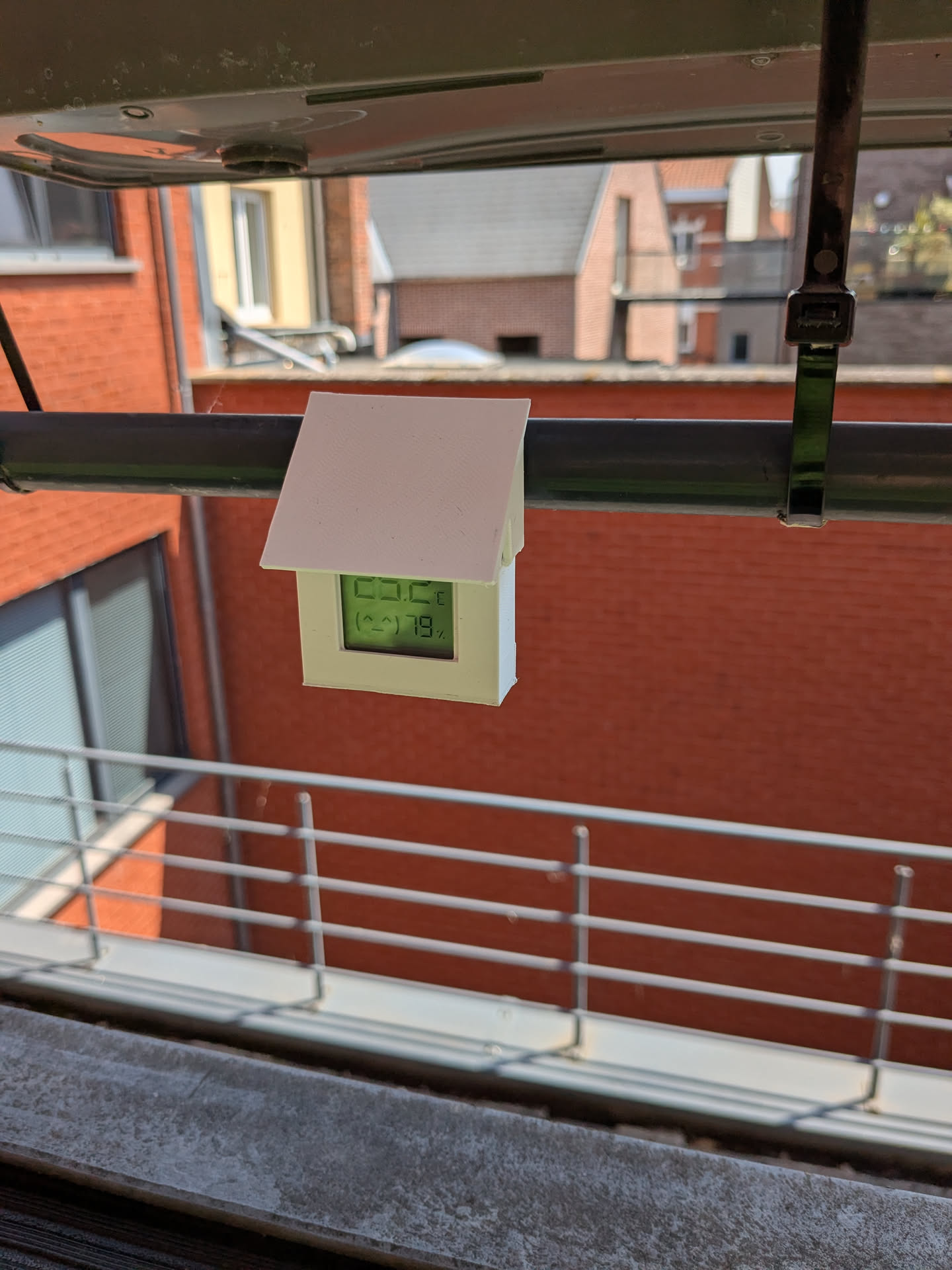 Xiaomi Mi temperature sensor outdoor housing
