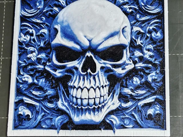 Skull With Ornate Background Hueforge Painting - Very 3d!