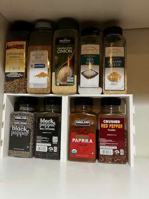 Parameterized Spice Shelves 3D model thumbnail