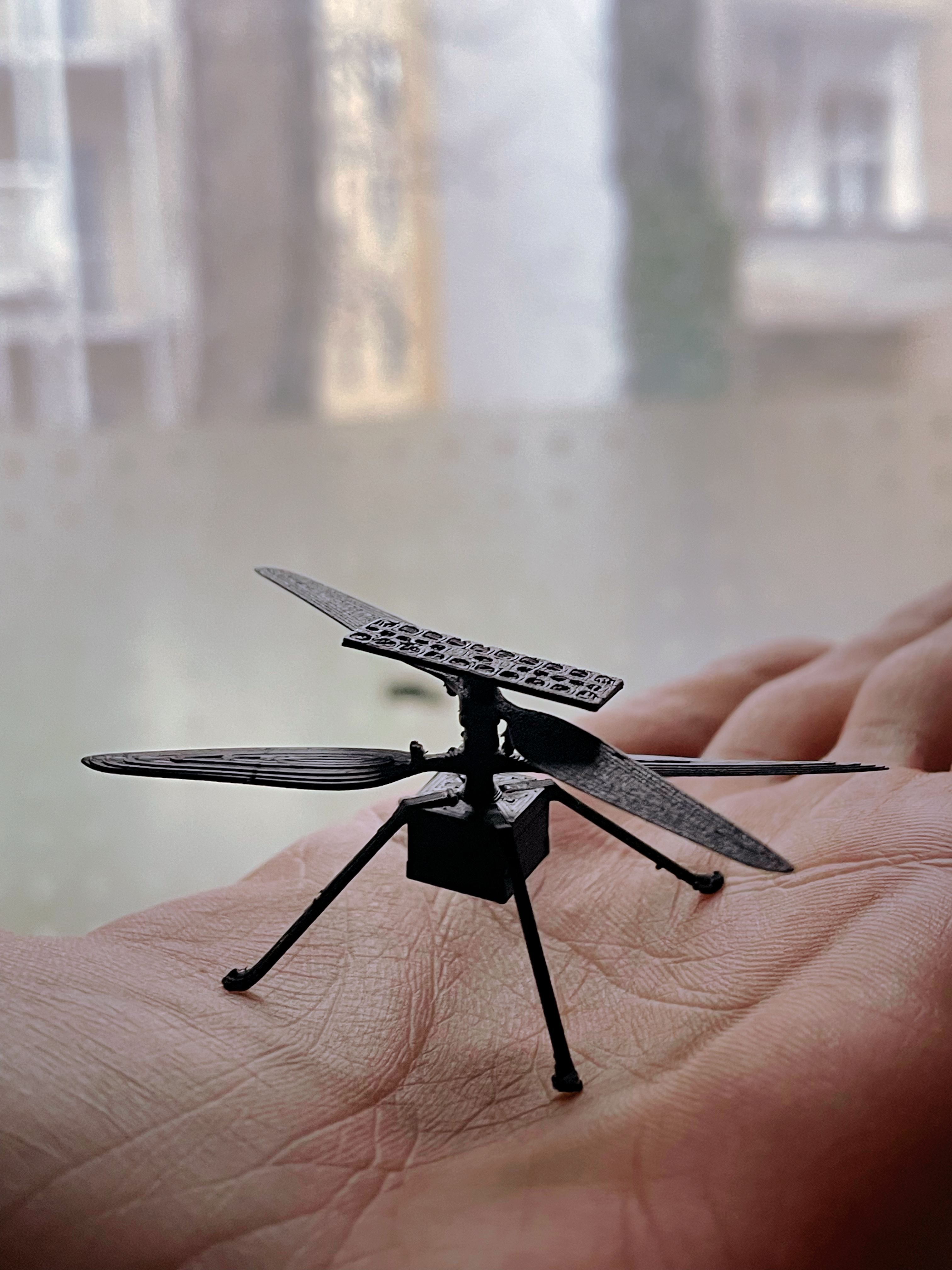 Miniatura 2 do modelo 3D Mars Helicopter: Ingenuity