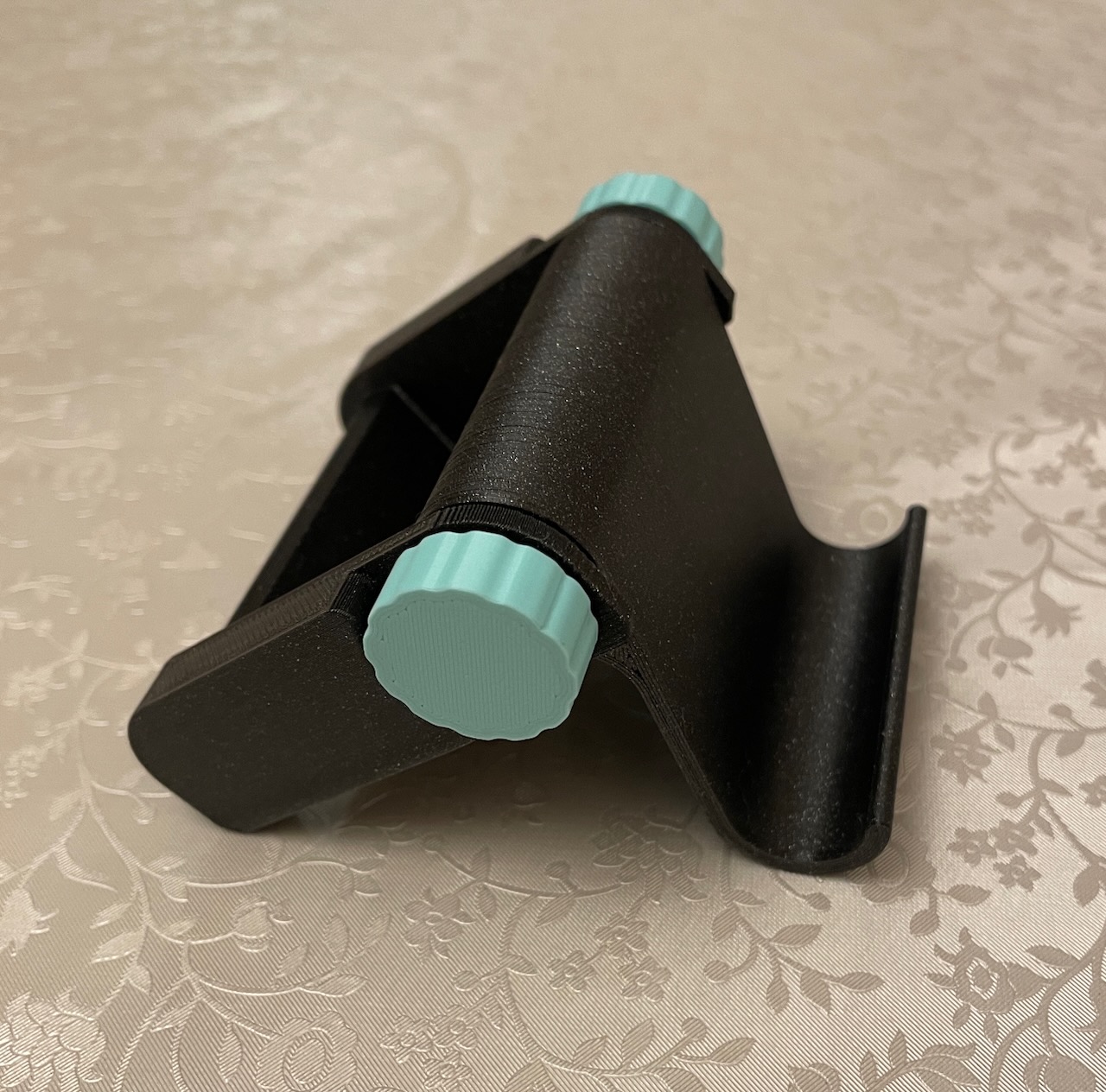 Foldable Phone / Tablet stand 3D model thumbnail