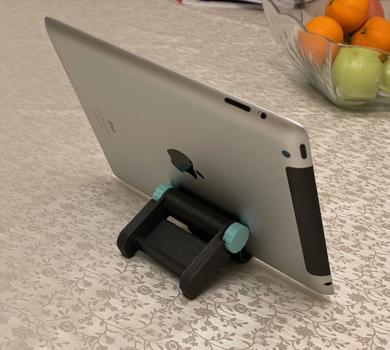 Miniatura 7 do modelo 3D Foldable Phone / Tablet stand