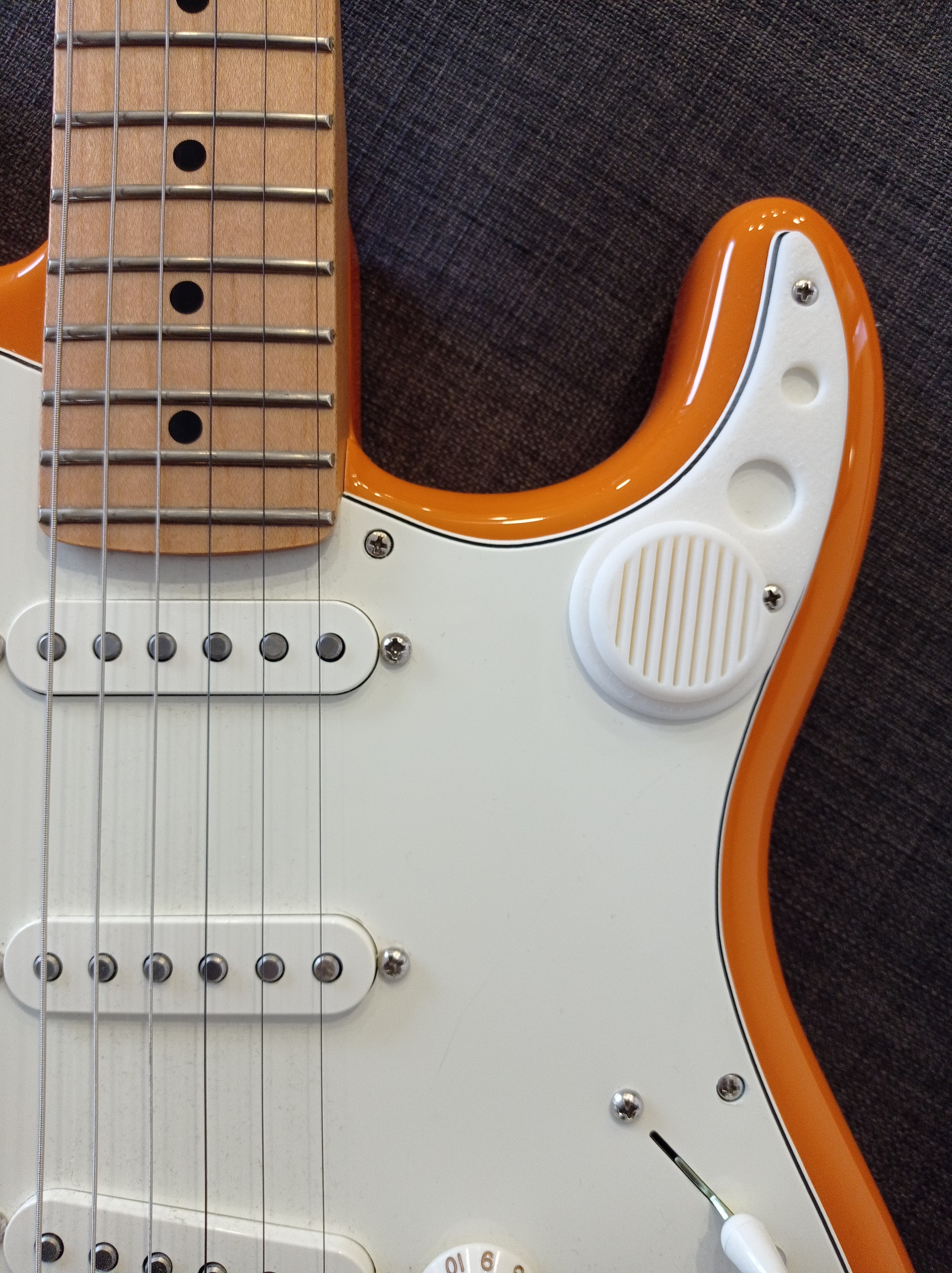 Fender stratocaster pick holder